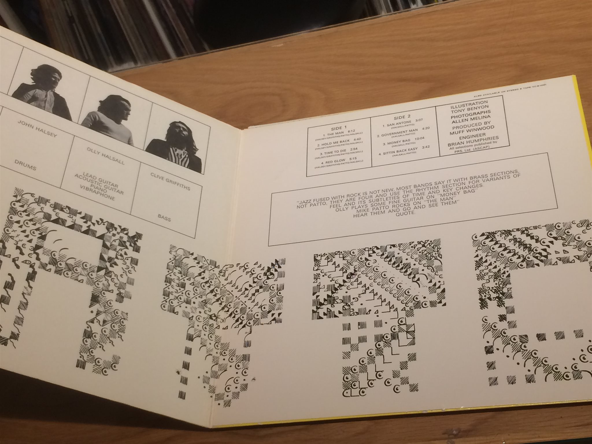 Omslagsbild för skivan PATTO s/t LP -71 US VERTIGO VEL-1001 SWIRL progressive rock