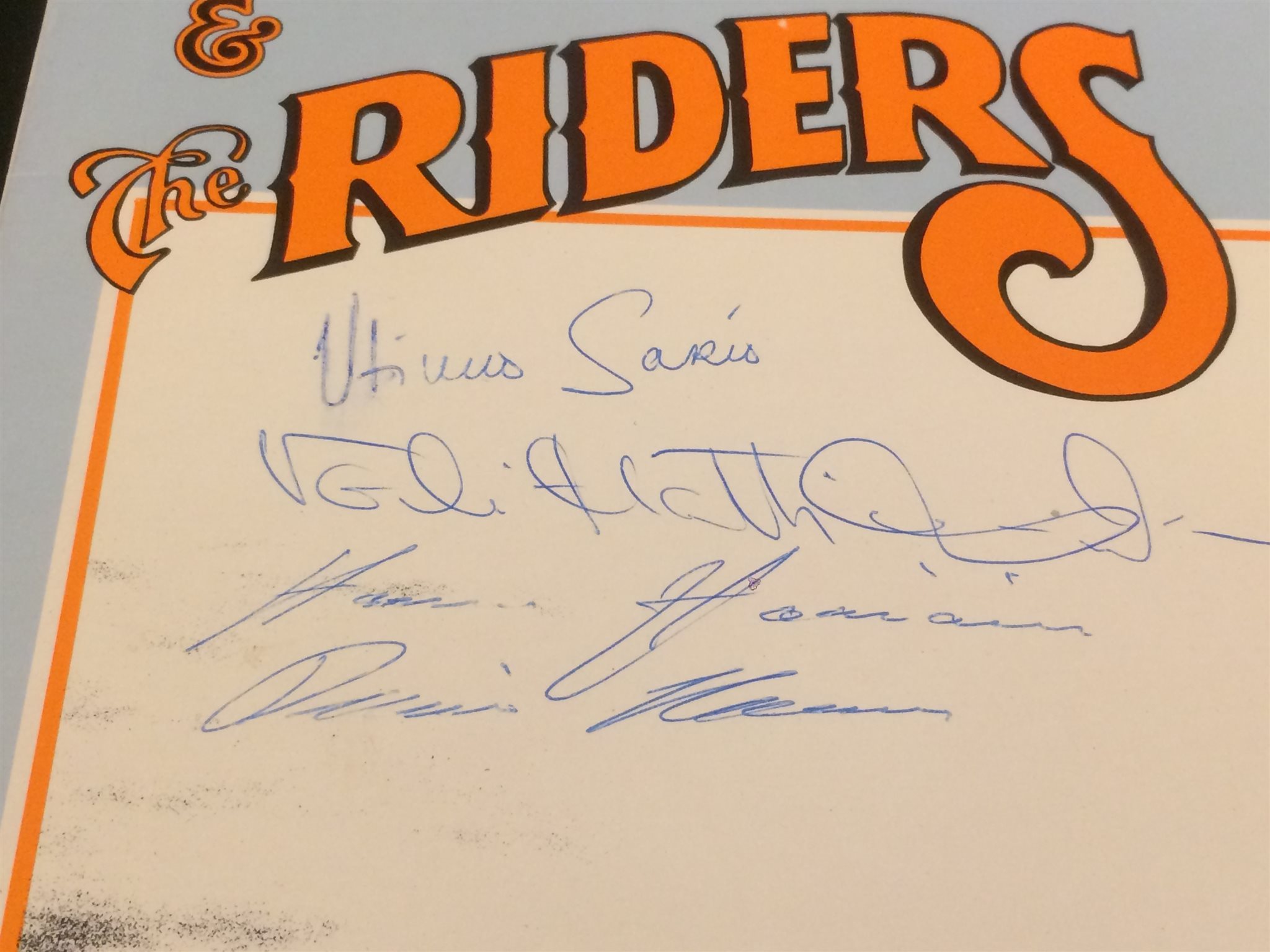 Omslagsbild för skivan RAMI HAMMAR & THE RIDERS rautalankaa -81 LP Finland DELTA DELP 27 autographs