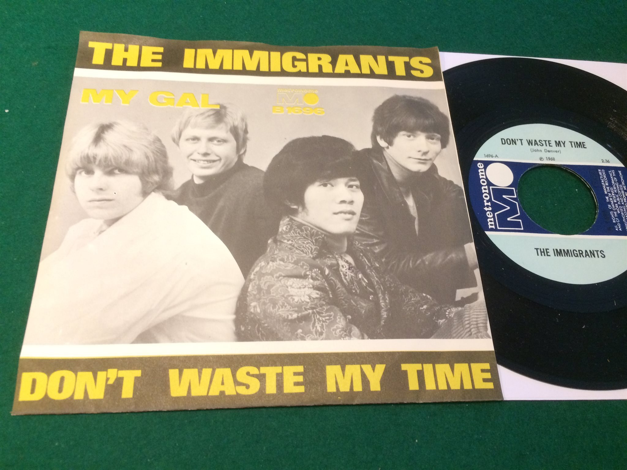 Omslagsbild för skivan THE IMMIGRANTS my gal 45 -68 Denmark METRONOME B1696 