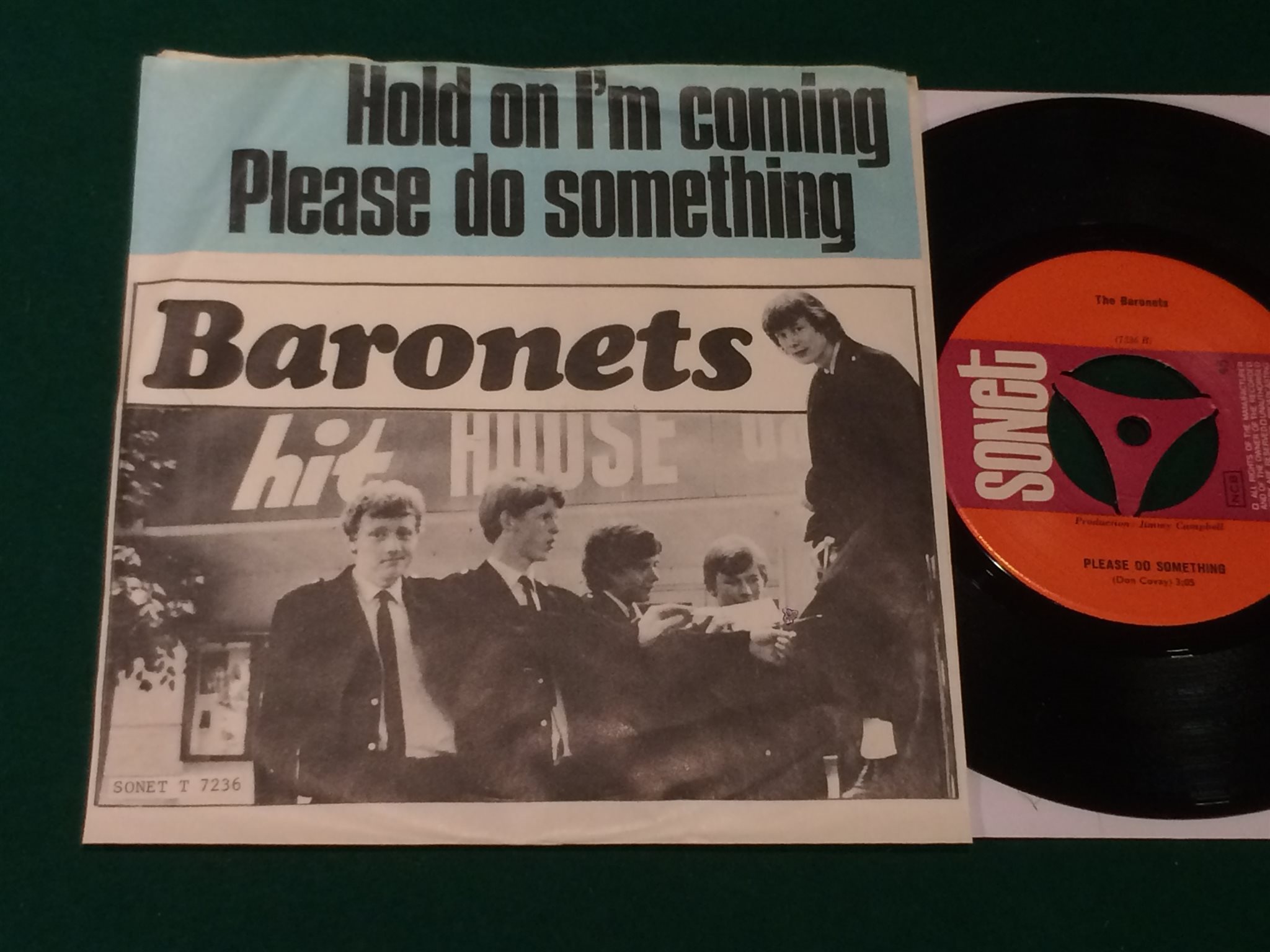Omslagsbild för skivan BARONETS hold on I'm coming 45 -60s Denmark SONET T 7236