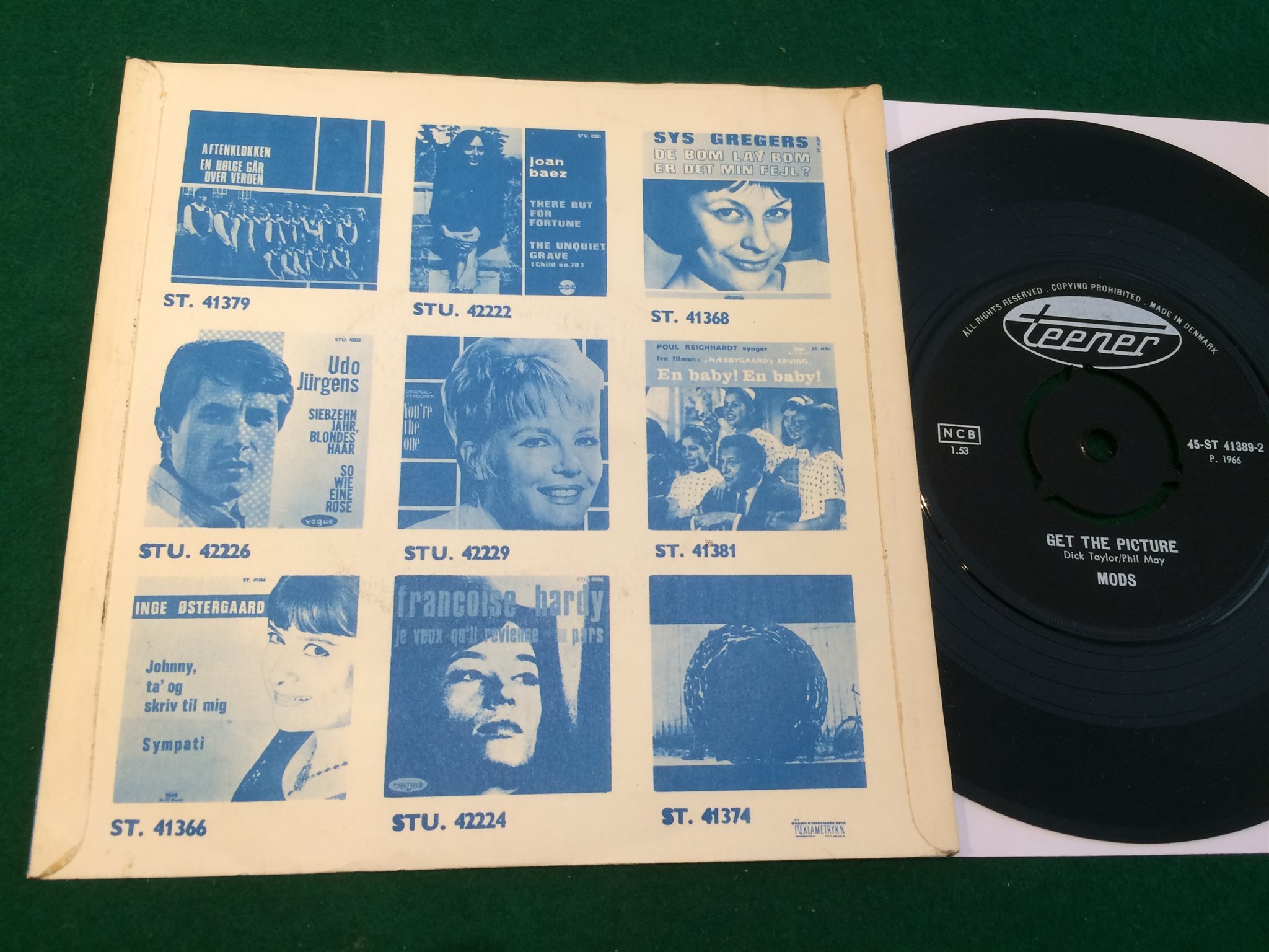 Omslagsbild för skivan MODS Gloria 45 -66 Denmark TEENER 45-ST 41389 