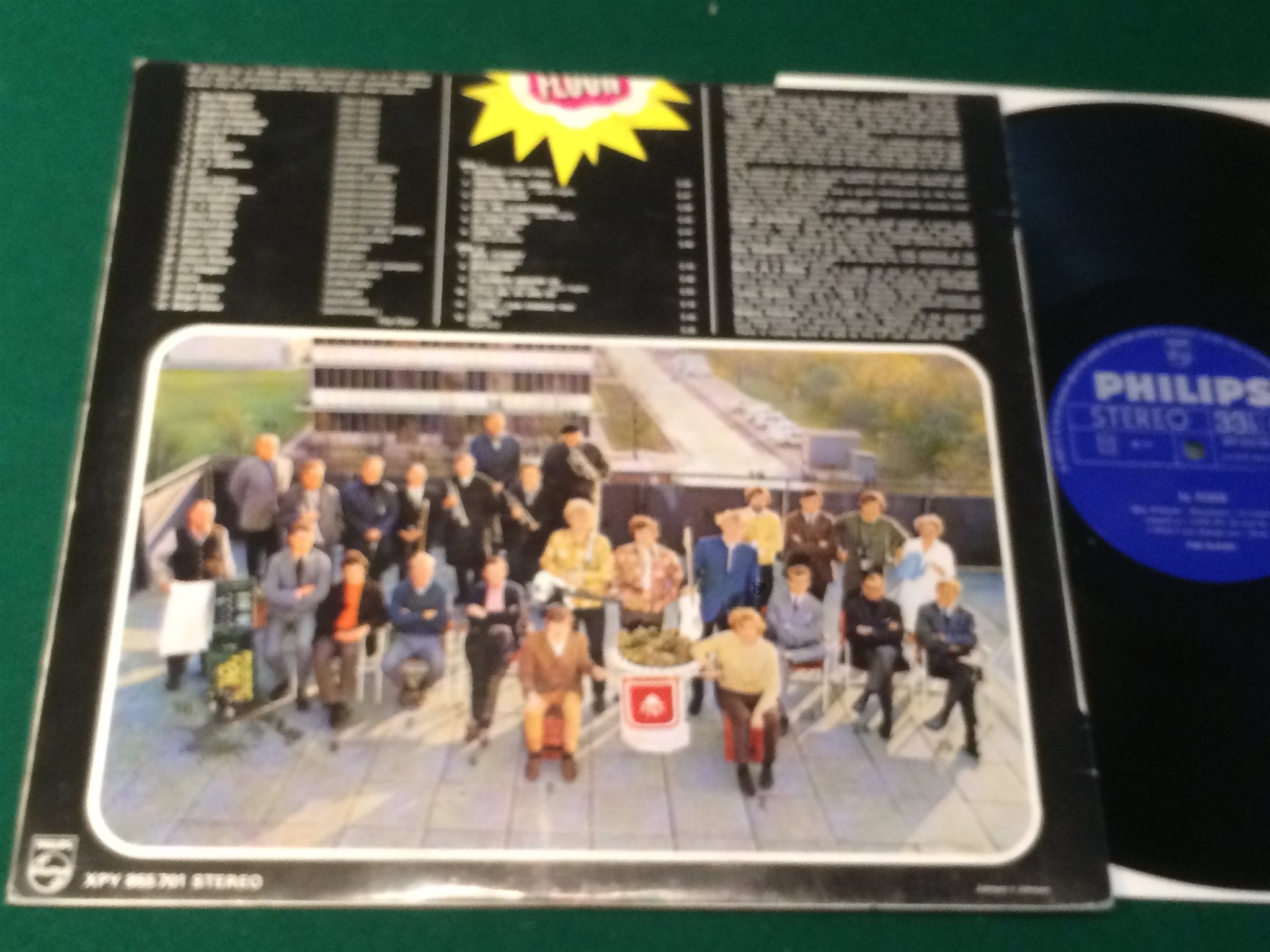 Omslagsbild för skivan THE FLOOR  1st floor LP -67 Denmark PHILIPS XPY 855 701