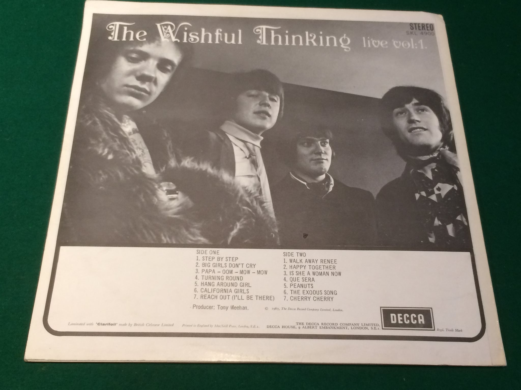 Omslagsbild för skivan THE WISHFUL THINKING live vol 1 LP -67 UK DECCA SKL 4900