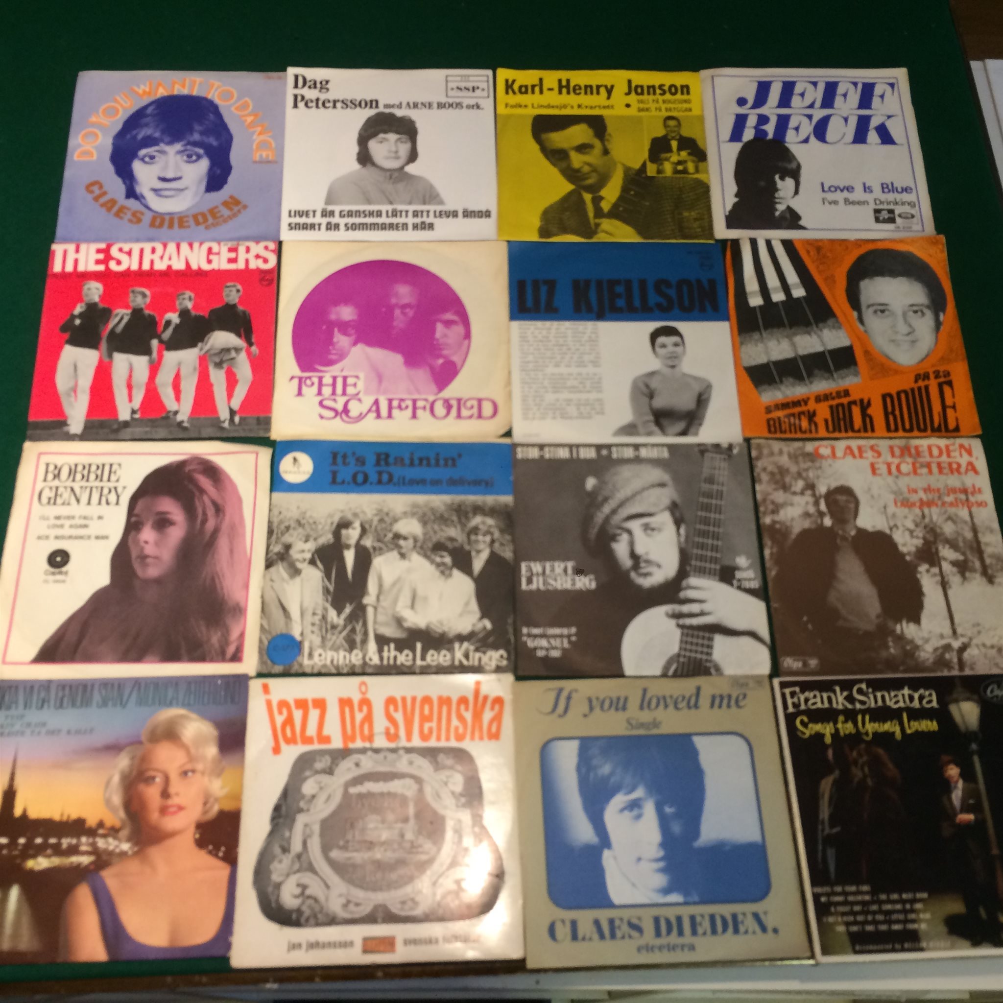 Omslagsbild för skivan 48 singlar Elvis ROLLING STONES Bob Dylan osv.