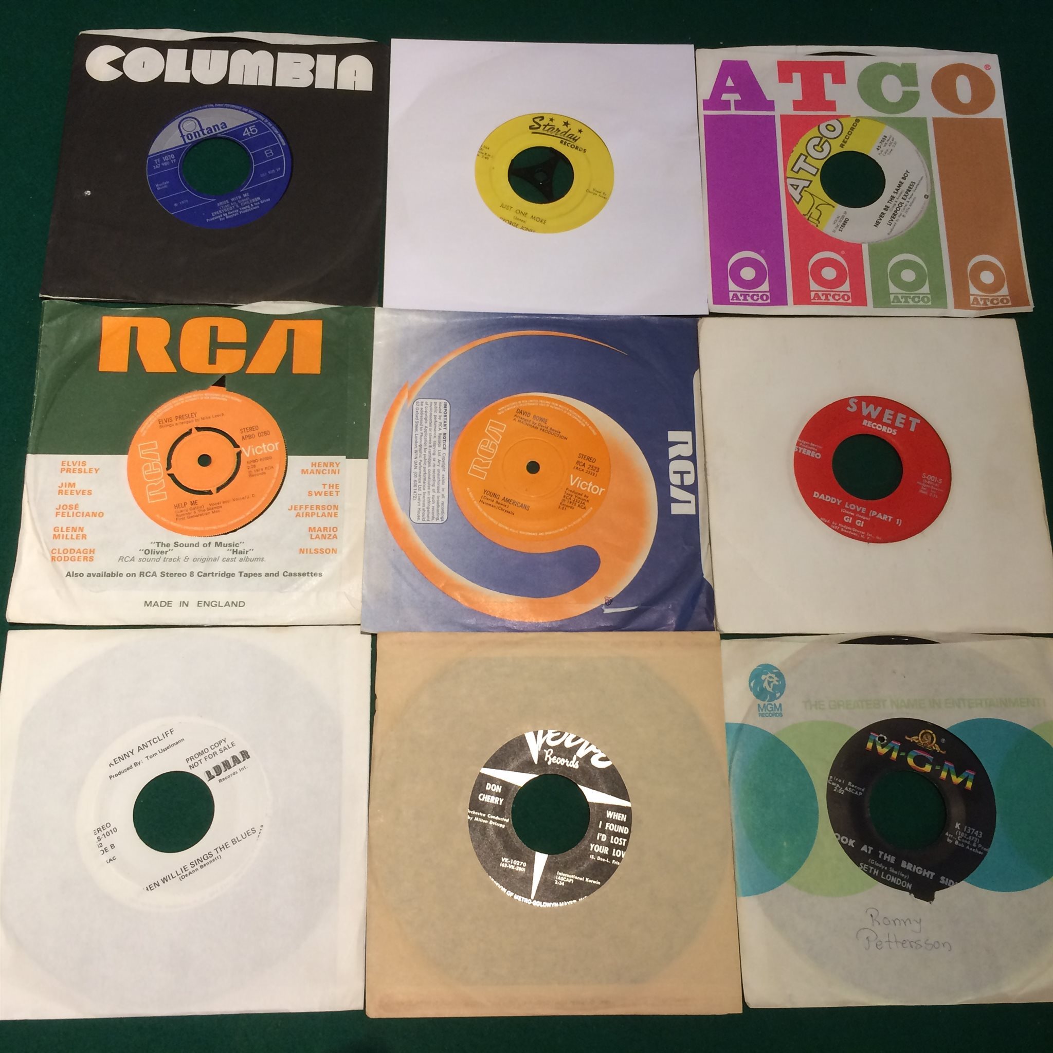 Omslagsbild för skivan 45 singlar Rock psych pop MOON PEOPLE Bob Dylan ROLLING STONES Elvis osv.