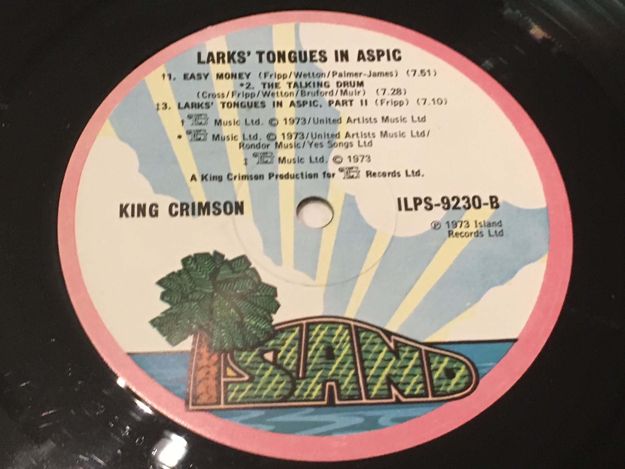 Omslagsbild för skivan KING CRIMSON lark’s tongues in aspic LP -73 UK ISLAND ILPS 9230  