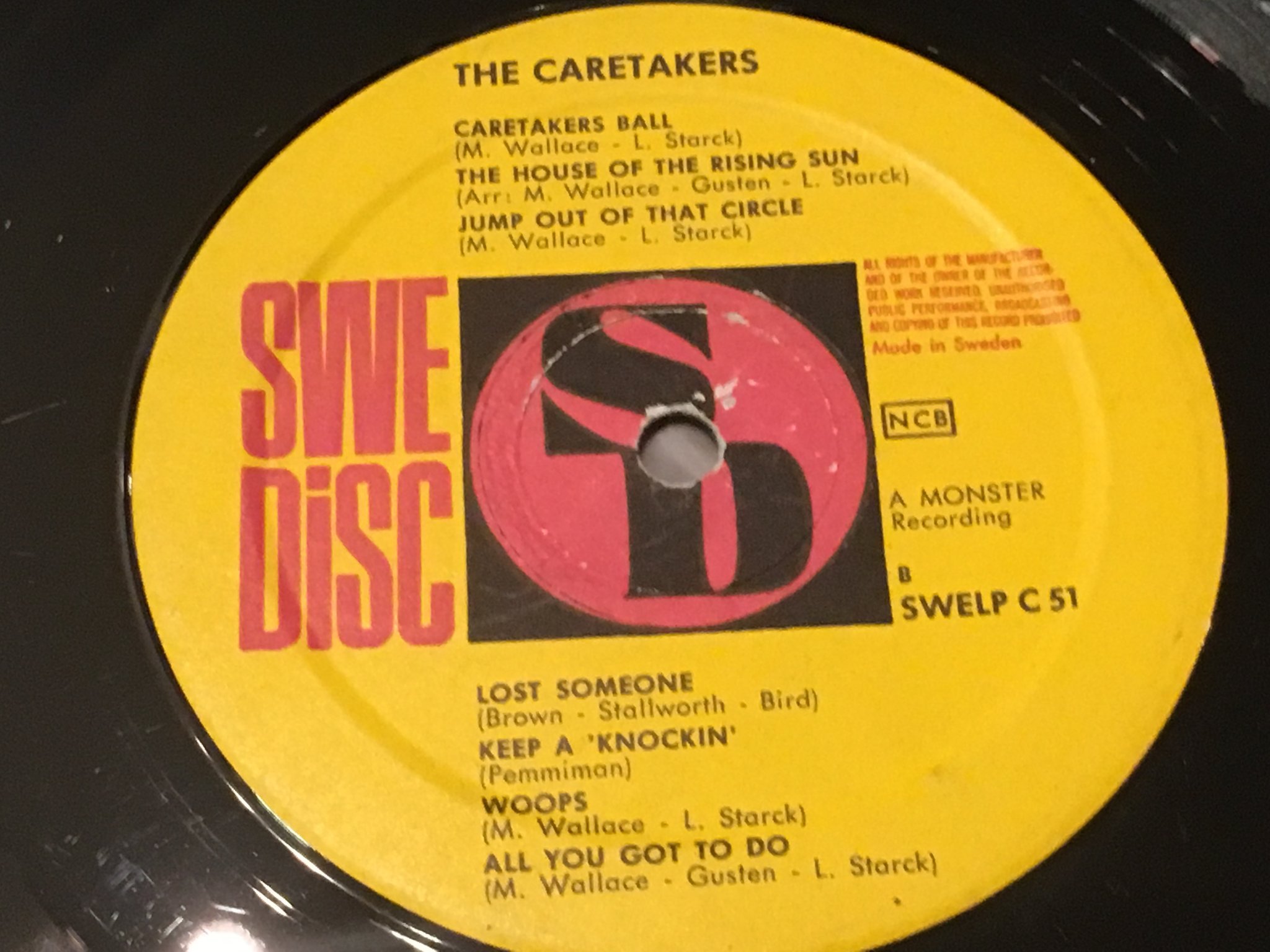 Omslagsbild för skivan CARETAKERS have a ball with LP -66 Swe SWEDISC SWELP C51 