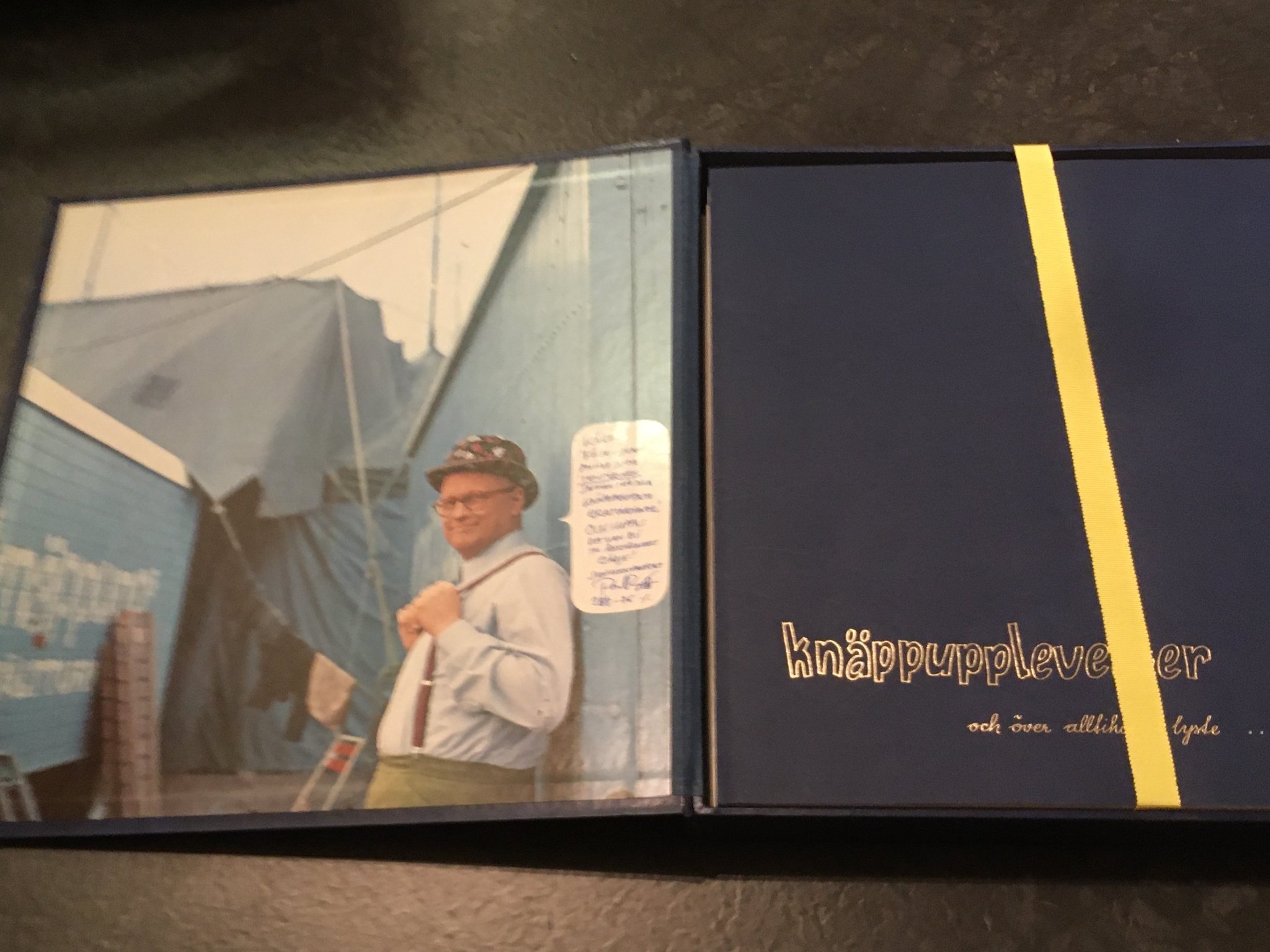 Omslagsbild för skivan VARIOUS knäppupplevelser 16xLP BOX  KNÄPPUPP BUM 1 