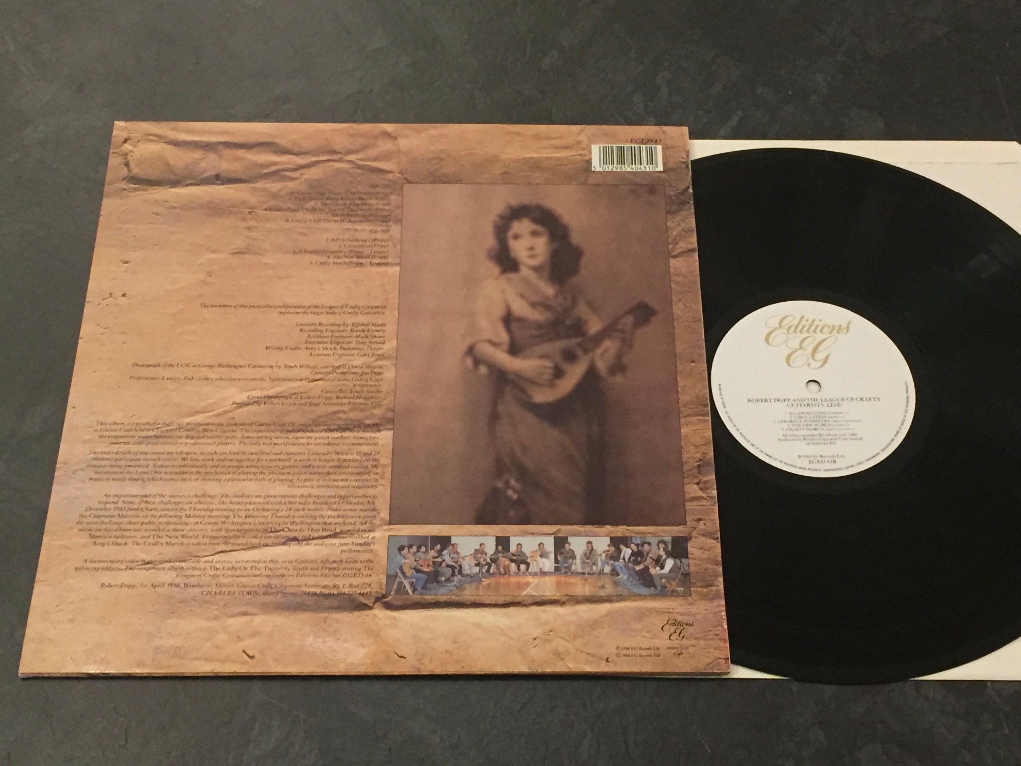 Omslagsbild för skivan ROBERT FRIPP live LP -86 UK EDITIONS EG EGED 43