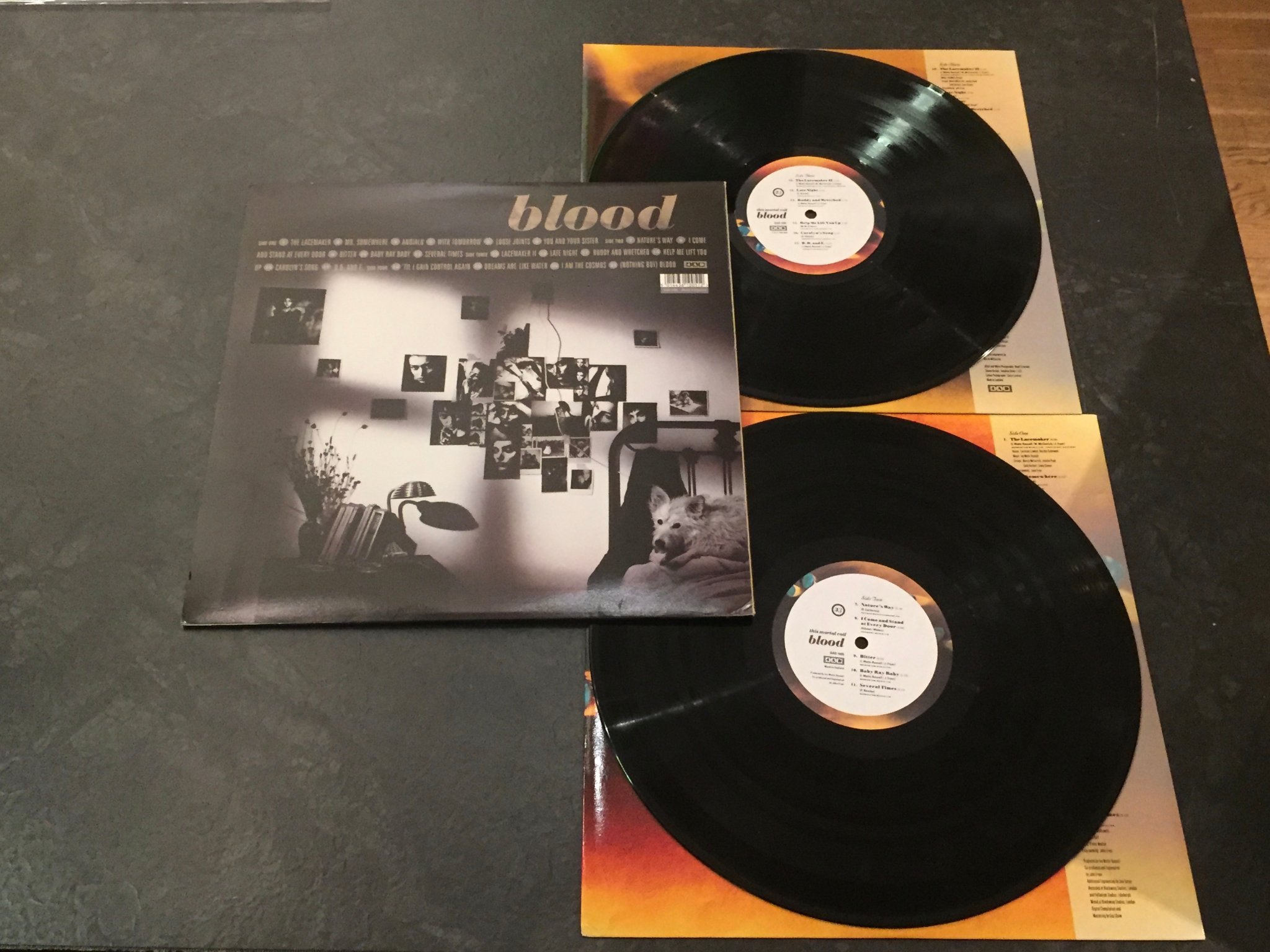 Omslagsbild för skivan THIS MORTAL COIL blood 2xLP -91 UK 4AD DAD 1005