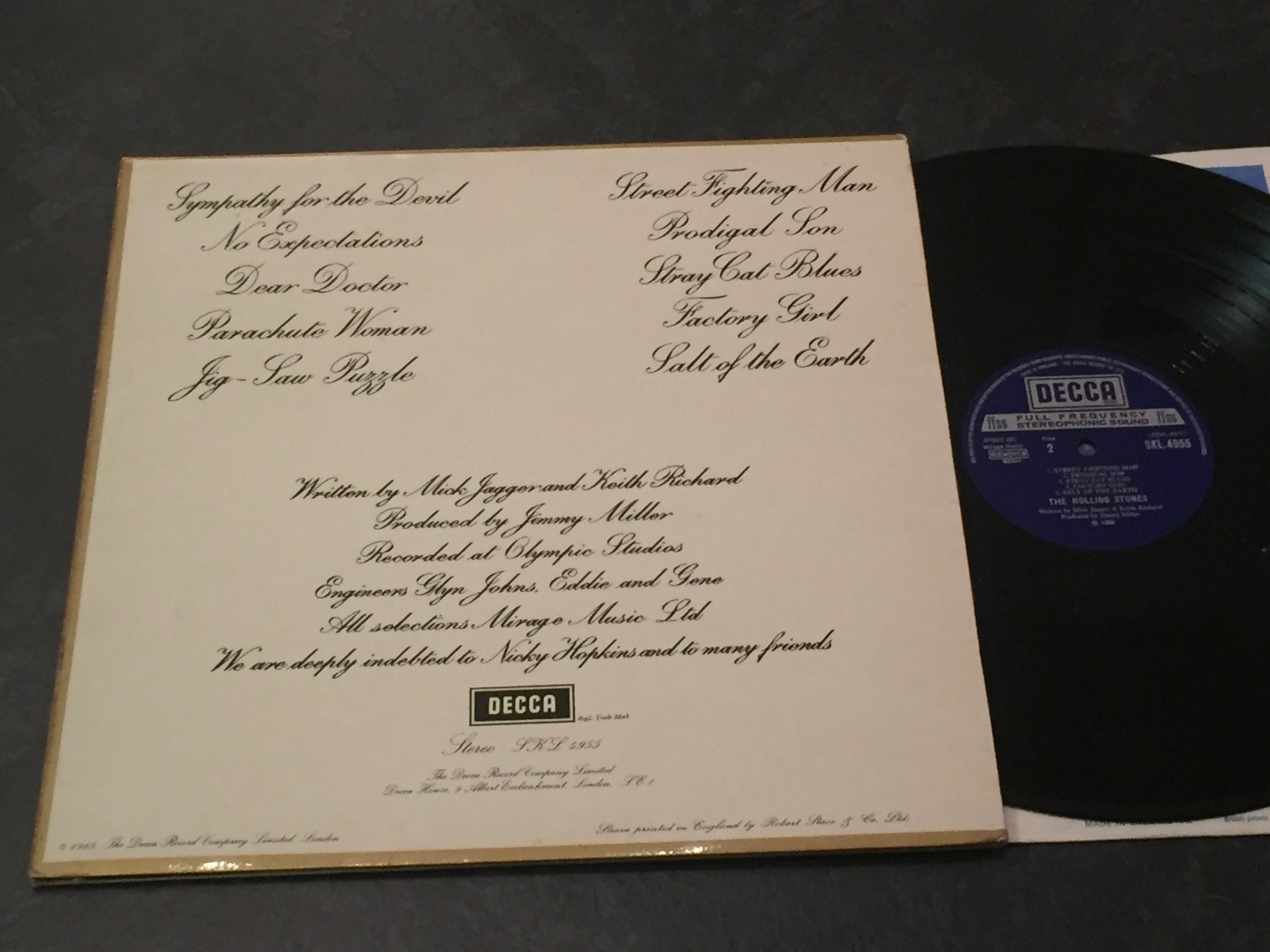 Omslagsbild för skivan ROLLING STONES beggars banquet LP UK DECCA SKL 4955