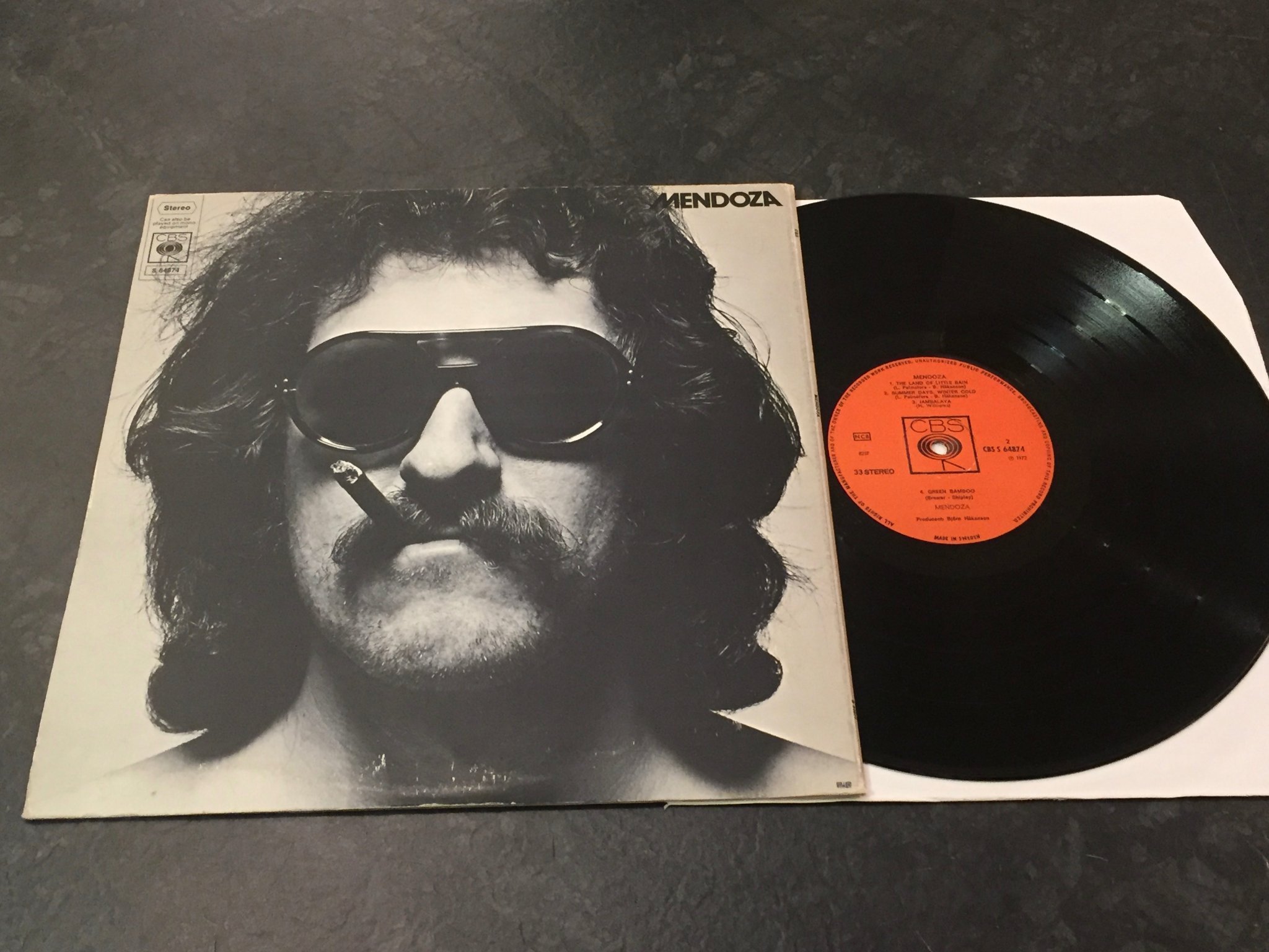 Omslagsbild för skivan MENDOZA s/t LP -72 Swe CBS S 64874 