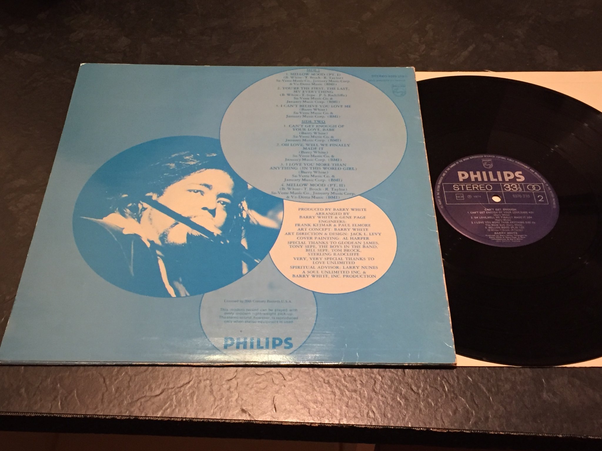 Omslagsbild för skivan BARRY WHITE can’t get enough LP -74 Swe PHILIPS 6370210