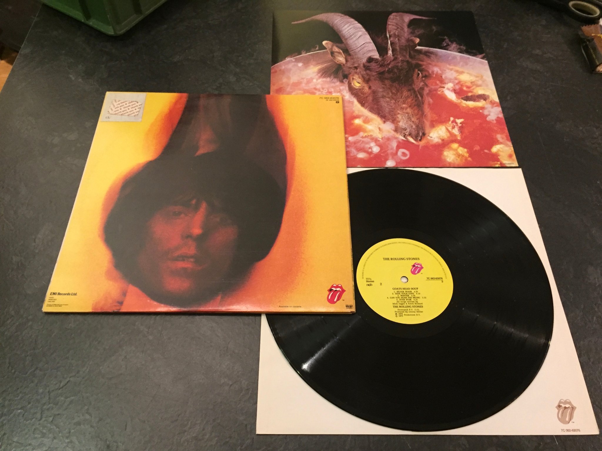 Omslagsbild för skivan ROLLING STONES goats head soup LP -73/? Swe 7C 062-63076