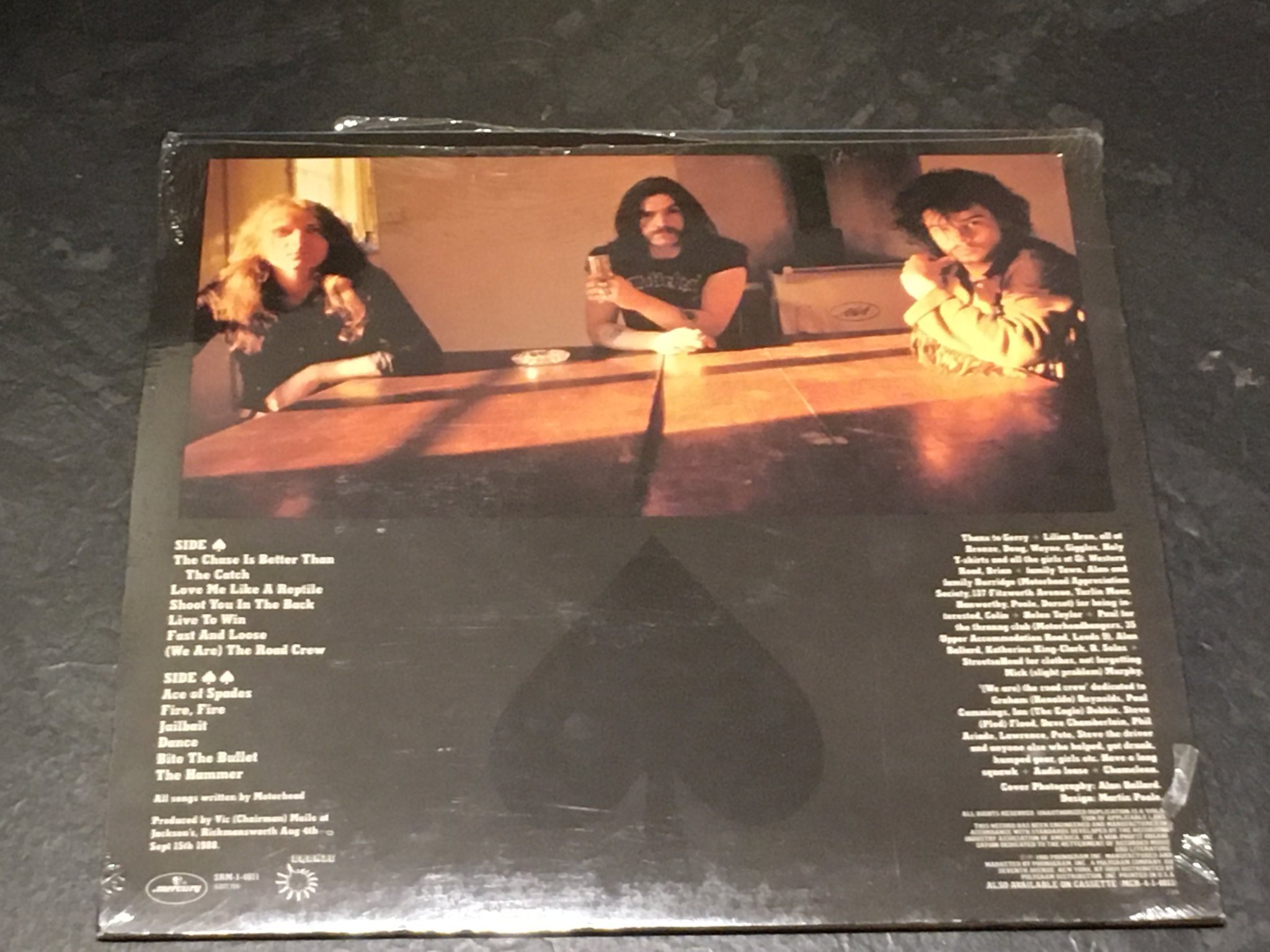 Omslagsbild för skivan MOTÖRHEAD ace of spades LP -80 US MERCURY SRM-1-4011 still sealed RARE!!!!