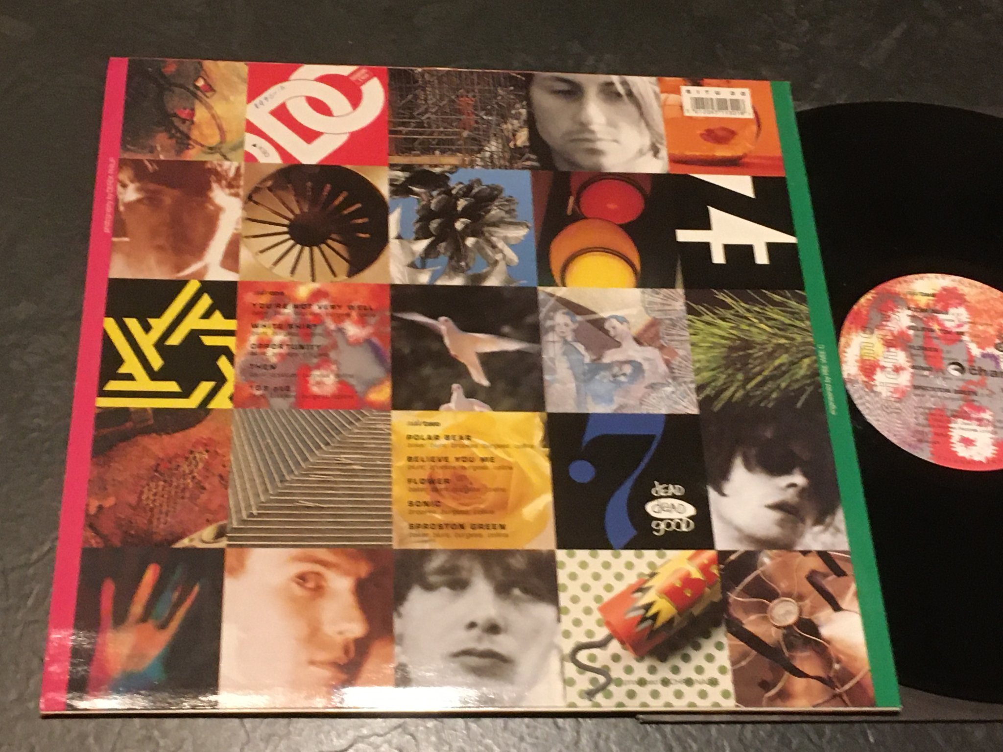 Omslagsbild för skivan THE CHARLATANS some friendly LP -90 SITUATION TWO SITU 30