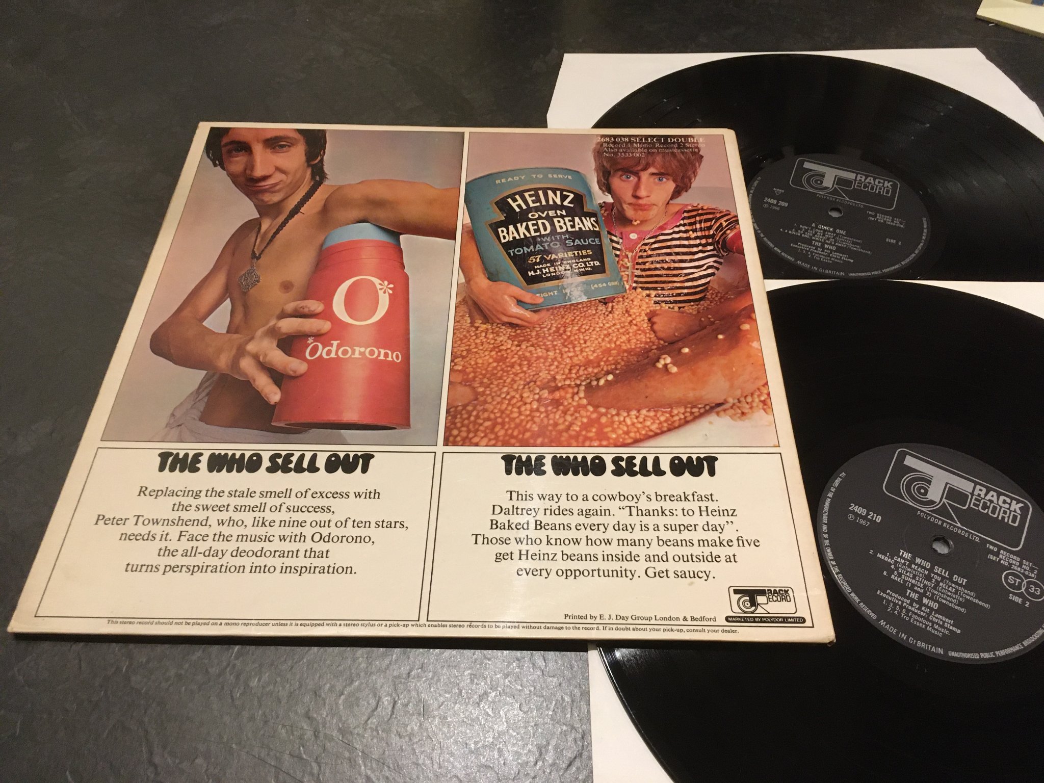 Omslagsbild för skivan THE WHO A Quick One / The Who Sell Out 2xLP -74 UK TRACK RECORD 2683038