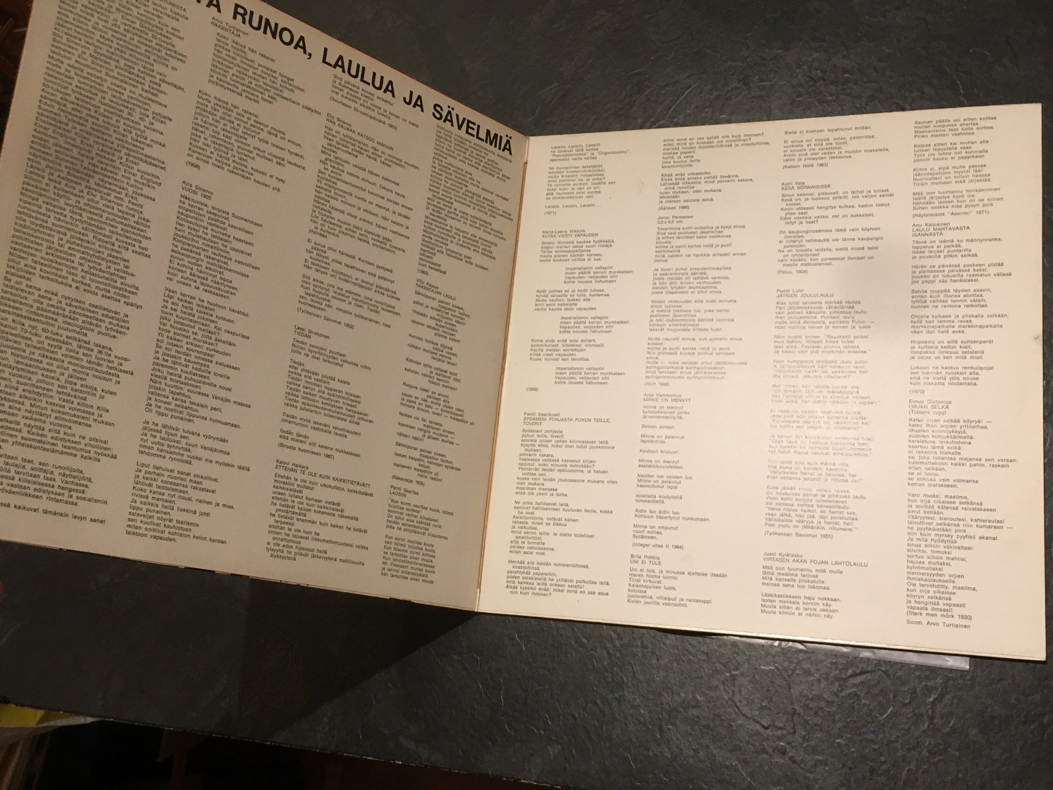 Omslagsbild för skivan VARIOUS killa 35  LP -71 Finland ETEENPÄIN ETLP 309