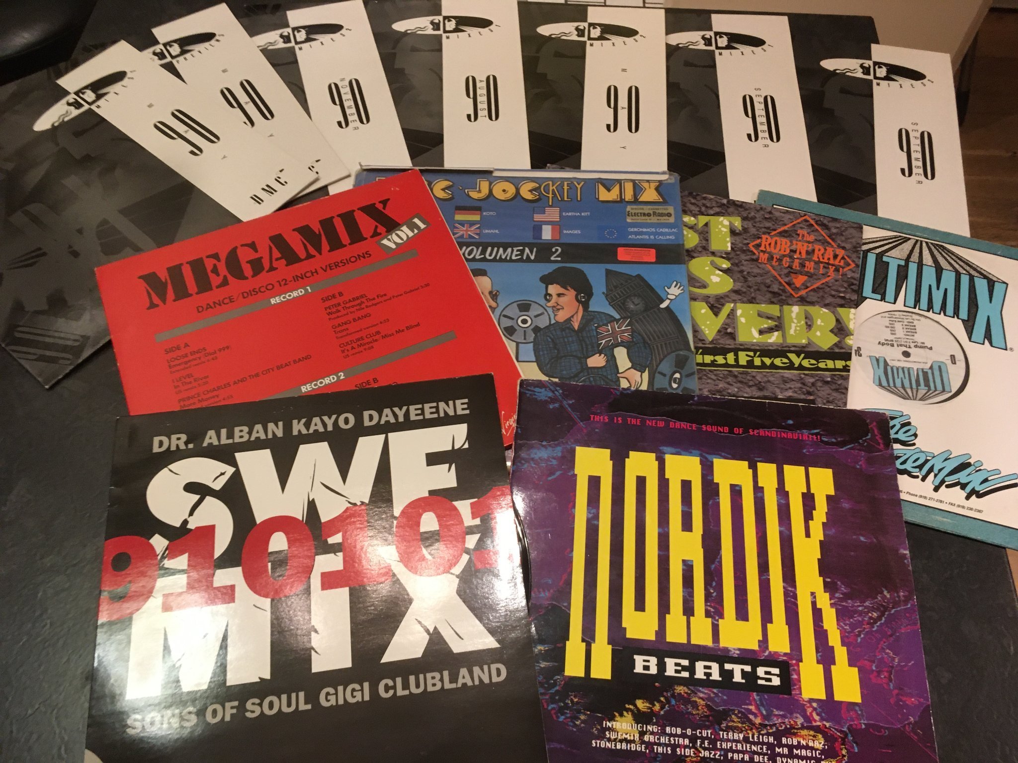 Omslagsbild för skivan ca 40 Dj / Mix skivor DMC osv KOLLA BILDER 