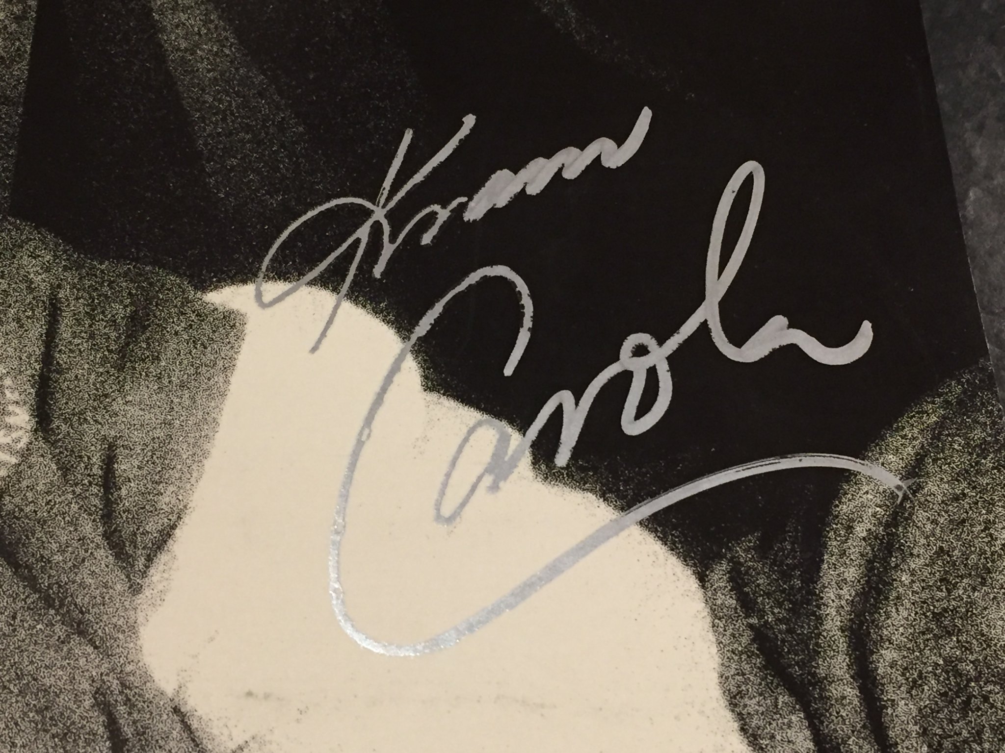 Omslagsbild för skivan CAROLA Spread your wings/ Brand new heart 12” single POLYDOR signerad