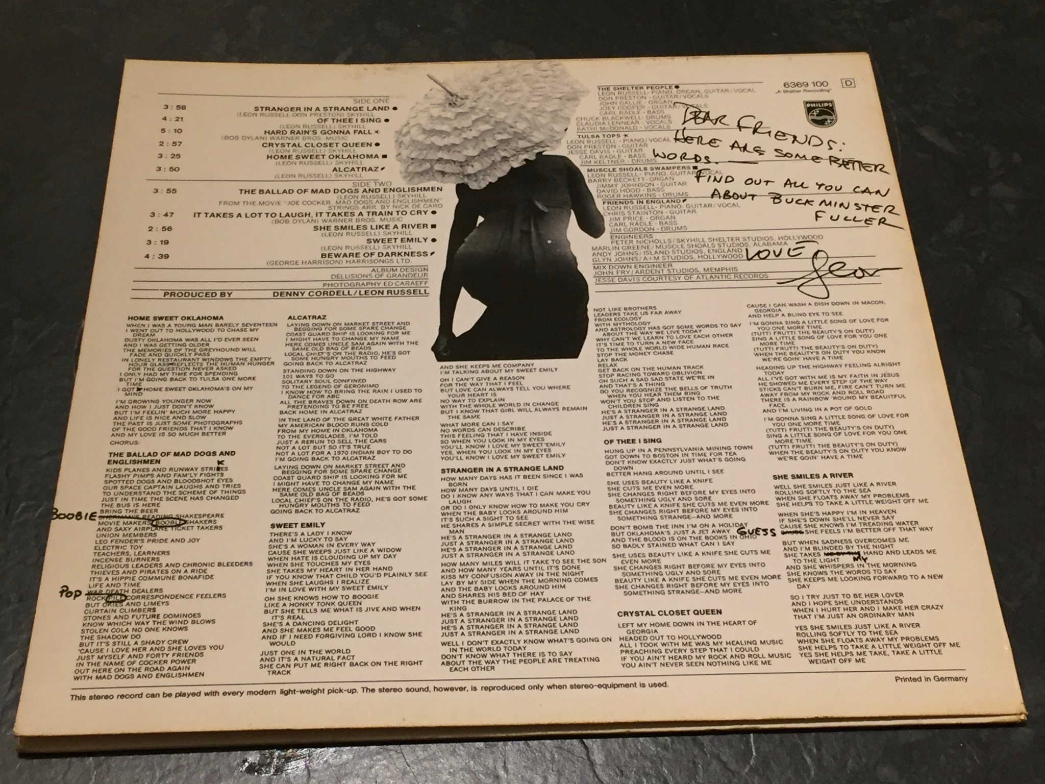 Omslagsbild för skivan LEON RUSSEL AND THE SHELTER PEOPLE LP PHILIPS 6369 100 signerad