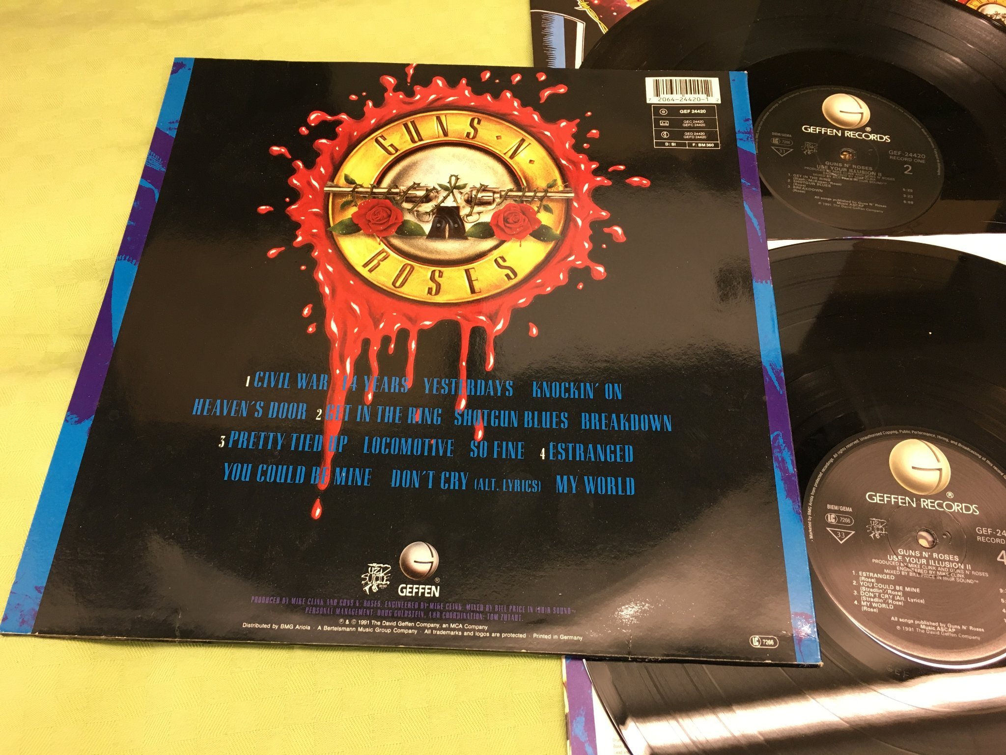 Omslagsbild för skivan GUNS N ROSES use your illusion II 2xLP -91 GEFFEN GEF 24420