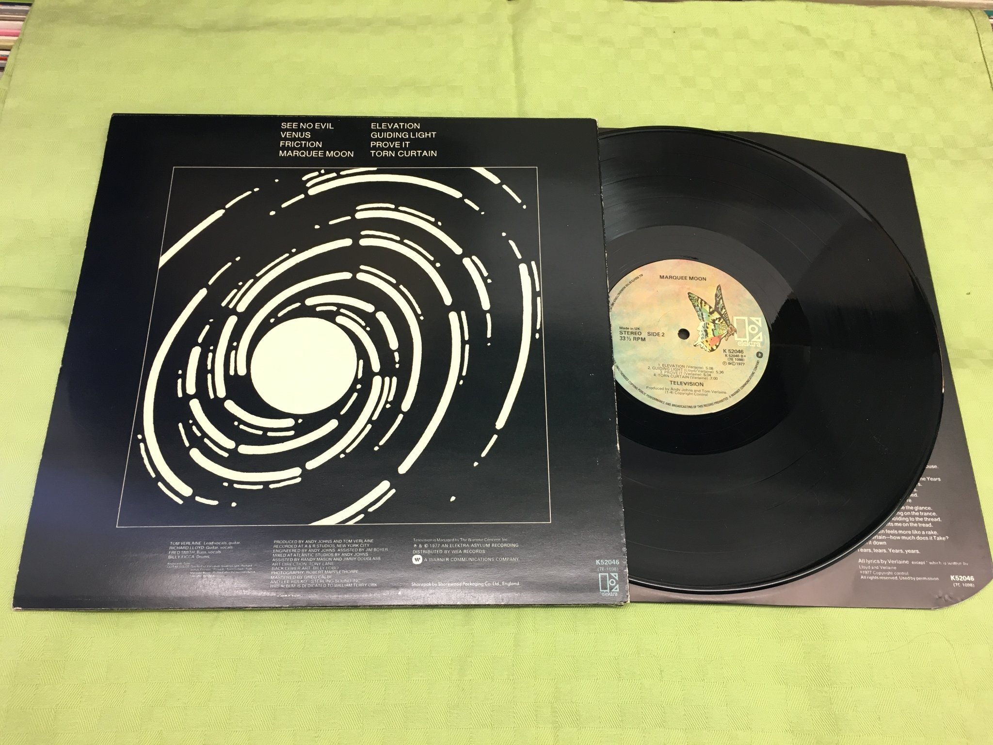 Omslagsbild för skivan TELEVISION marquee moon LP -77 UK ELEKTRA K 52046