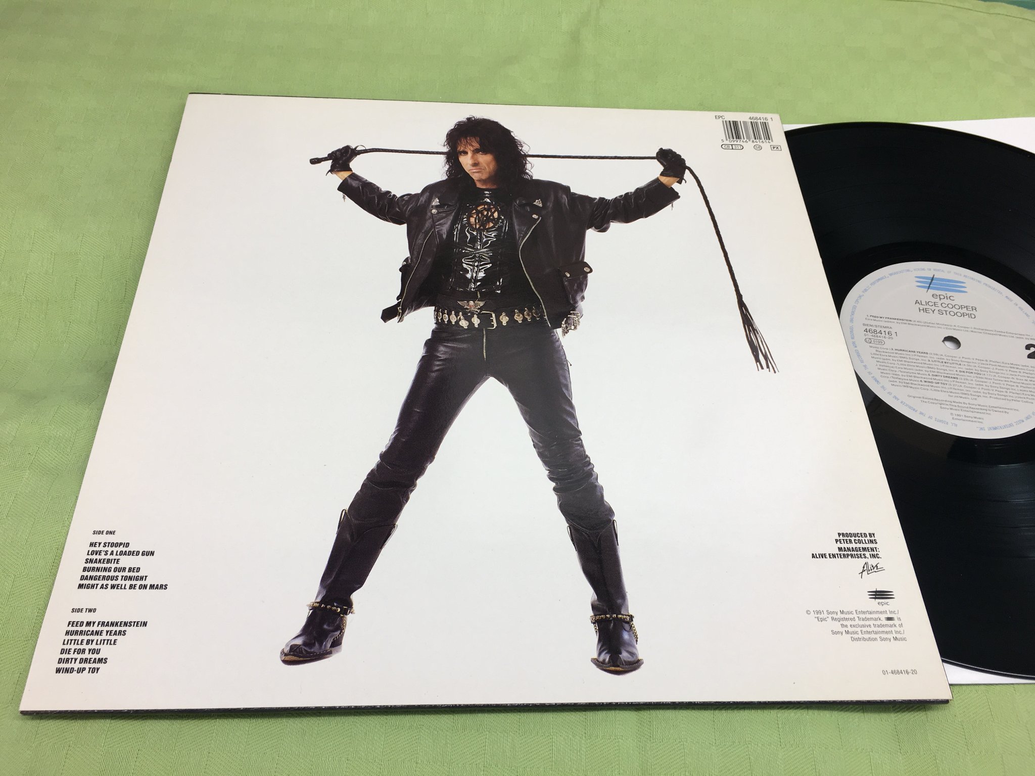 Omslagsbild för skivan ALICE COOPER hey stoopid LP -91 EPIC 468416-1