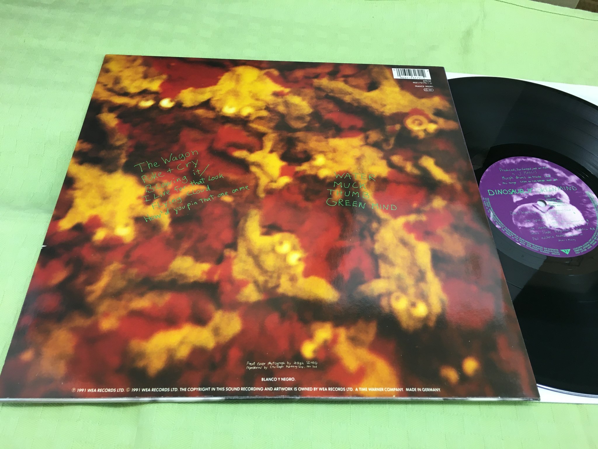 Omslagsbild för skivan DINOSAUR JR green mino LP -91 Ger 9031-73172-1 RARE!