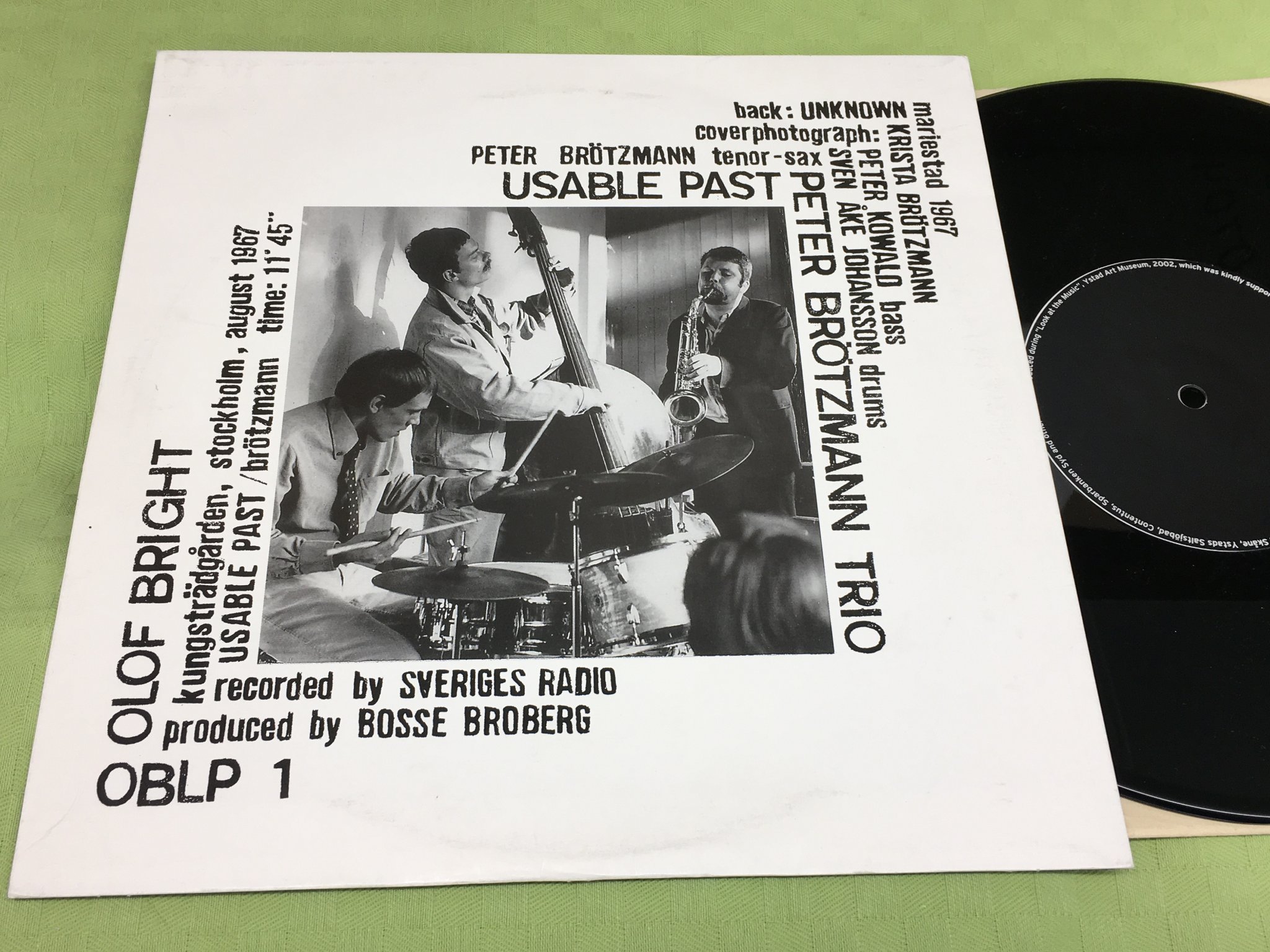 Omslagsbild för skivan PETER BRÖTZMANN TRIO usable past  10"LP -67/2002 Swe OLOF BRIGHT OBLP 1 