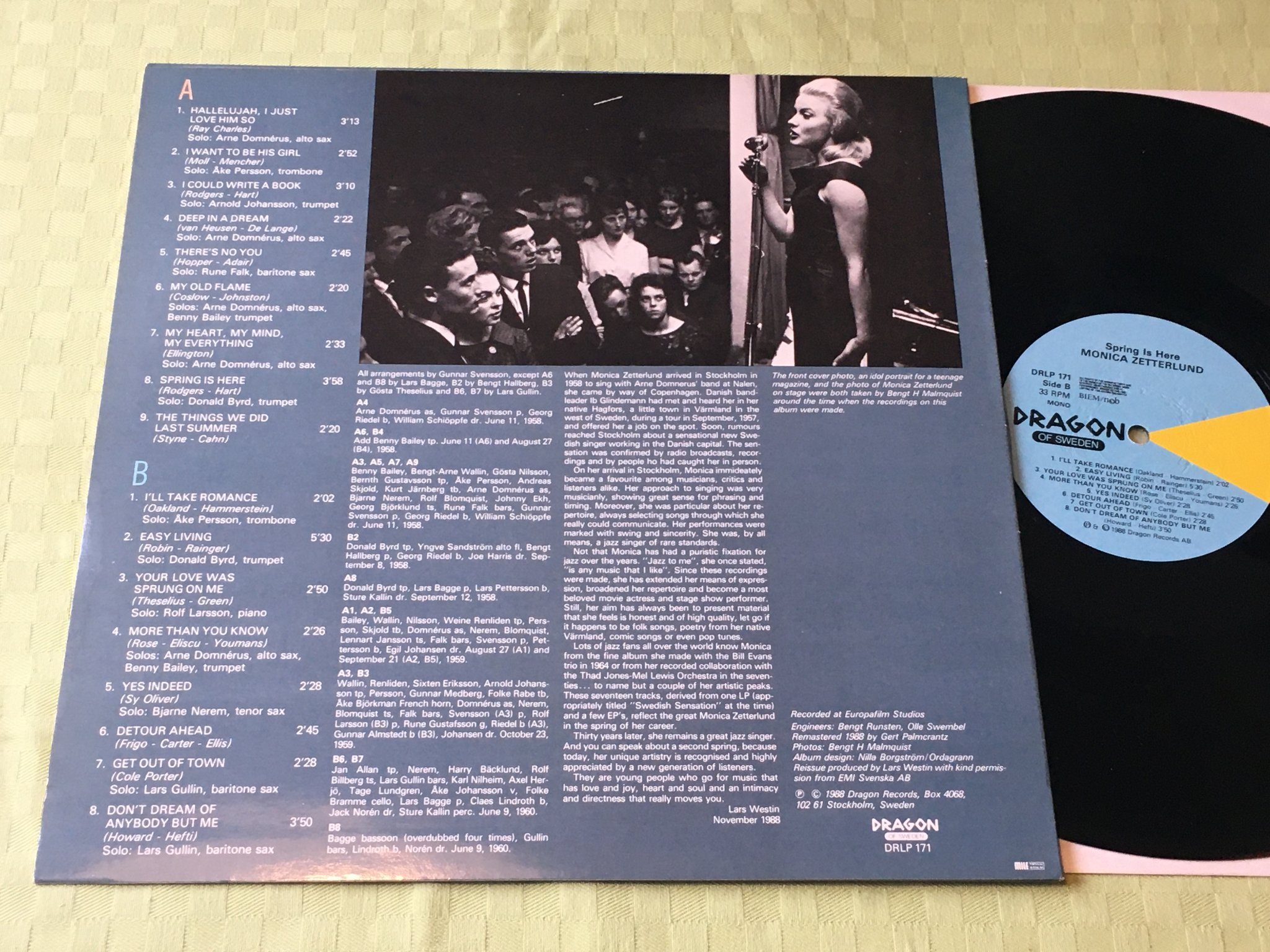 Omslagsbild för skivan MONICA ZETTERLUND spring is here LP -88 DRAGON DRLP 171