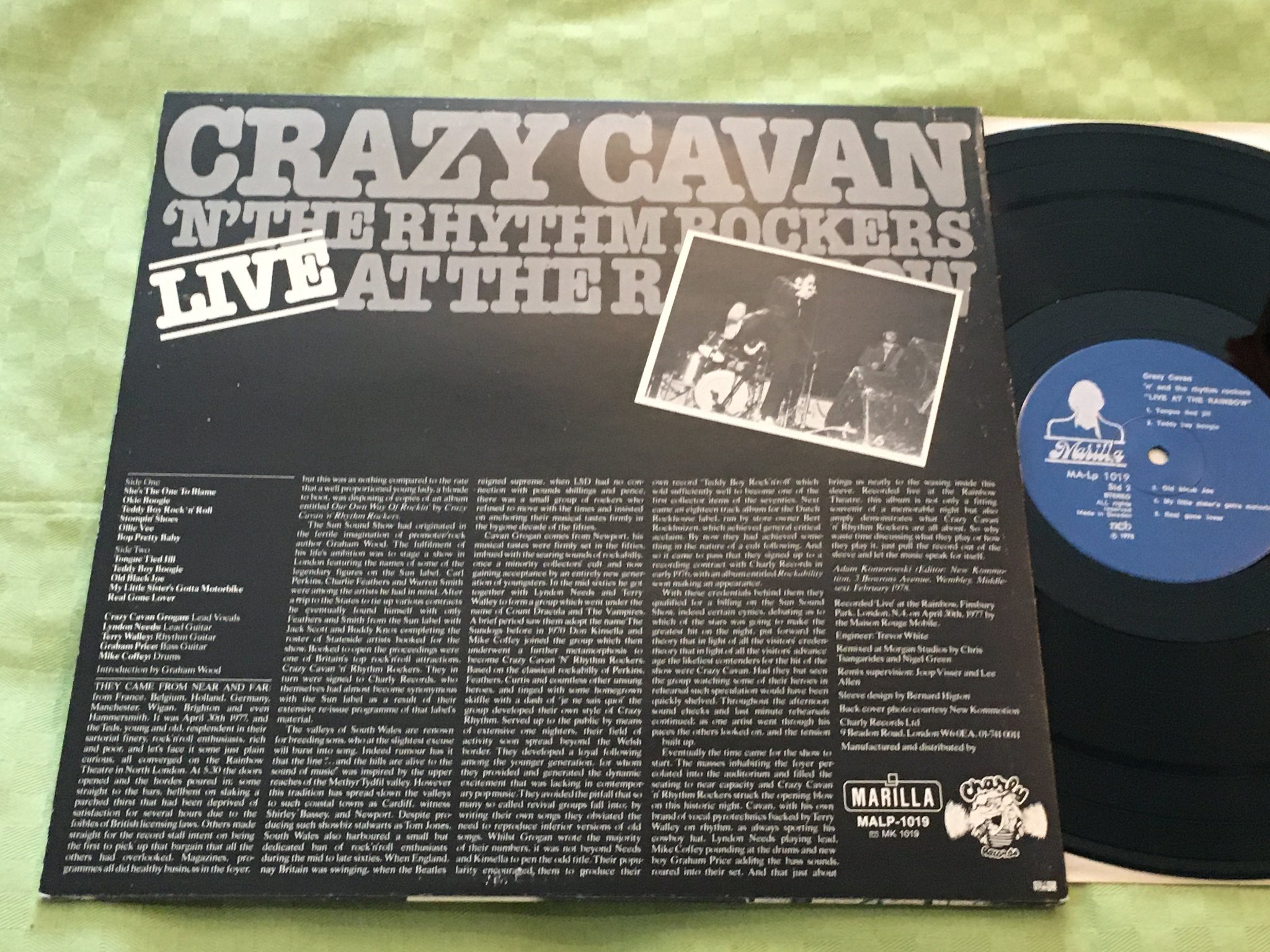 Omslagsbild för skivan CRAZY CAVAN live at the rainbow LP -78 Swe MARILLA MA-LP 1019