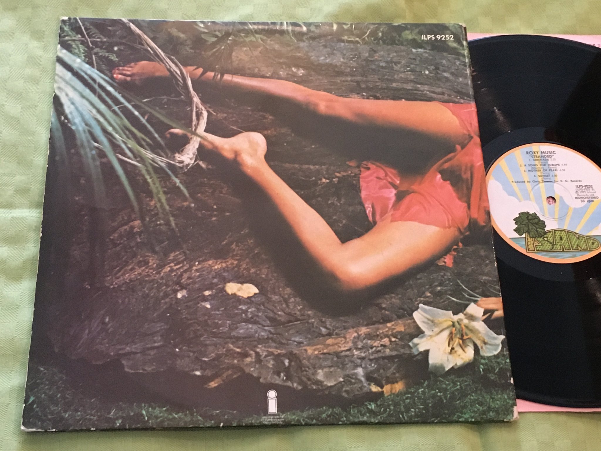 Omslagsbild för skivan ROXY MUSIC stranded LP -73 ISLAND ILPS 9252