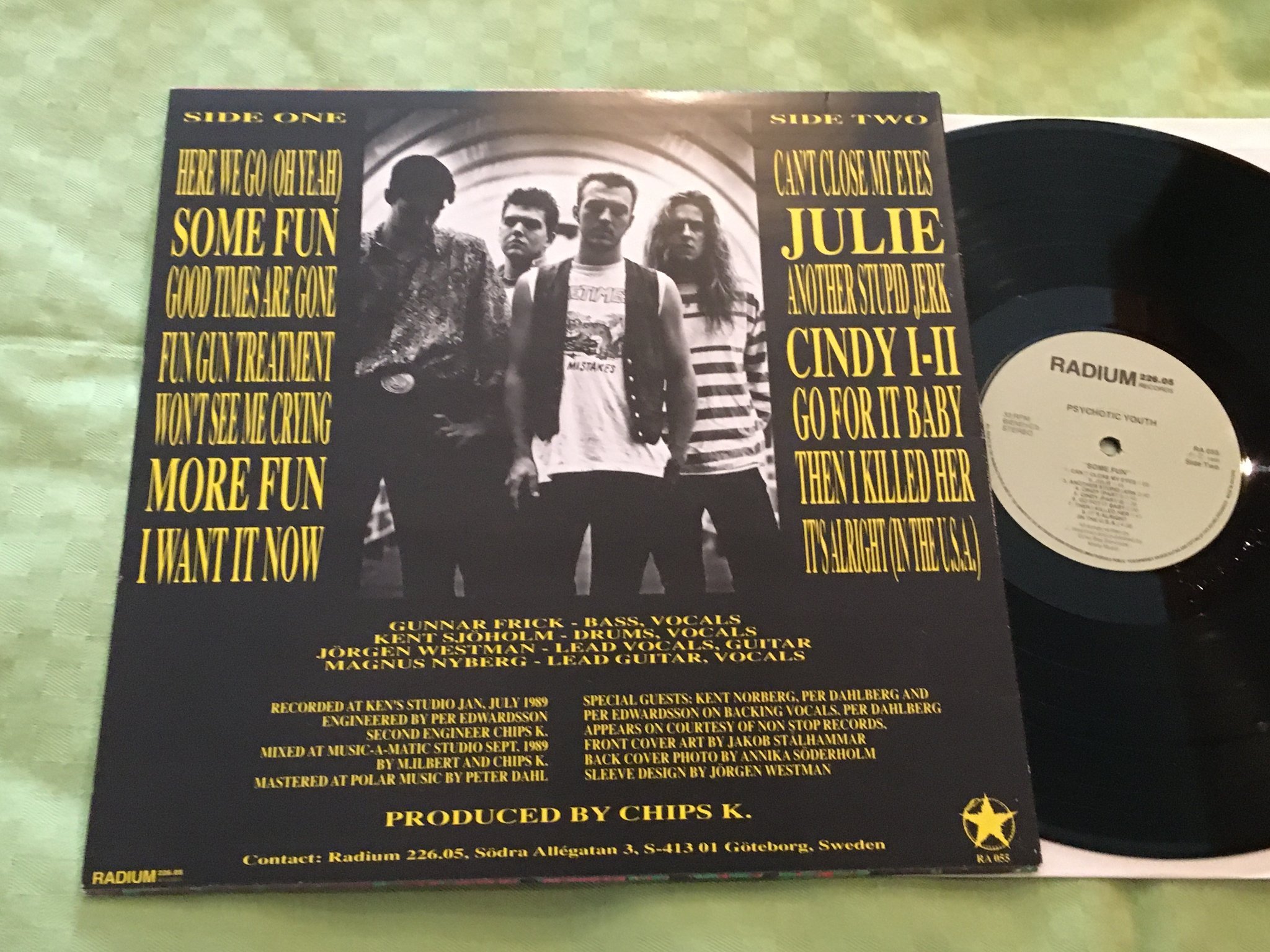 Omslagsbild för skivan PSYCHOTIC YOUTH some fun LP -89 Swe RADIUM 226.05 RA-055