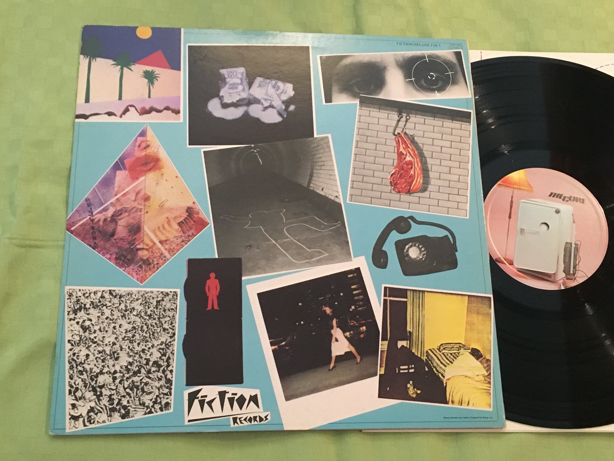 Omslagsbild för skivan THE CURE three imaginary boys LP -79 UK FICTION FIX 1 rare!