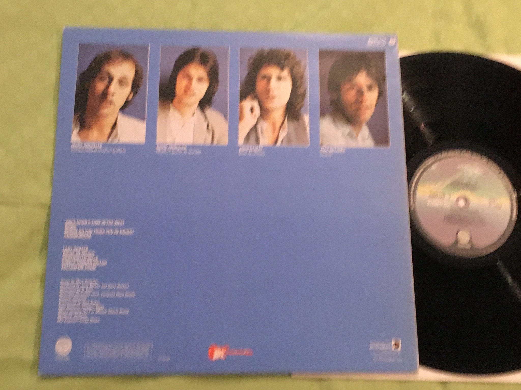 Omslagsbild för skivan DIRE STRAITS communique LP -79 Swe VERTIGO 6360170