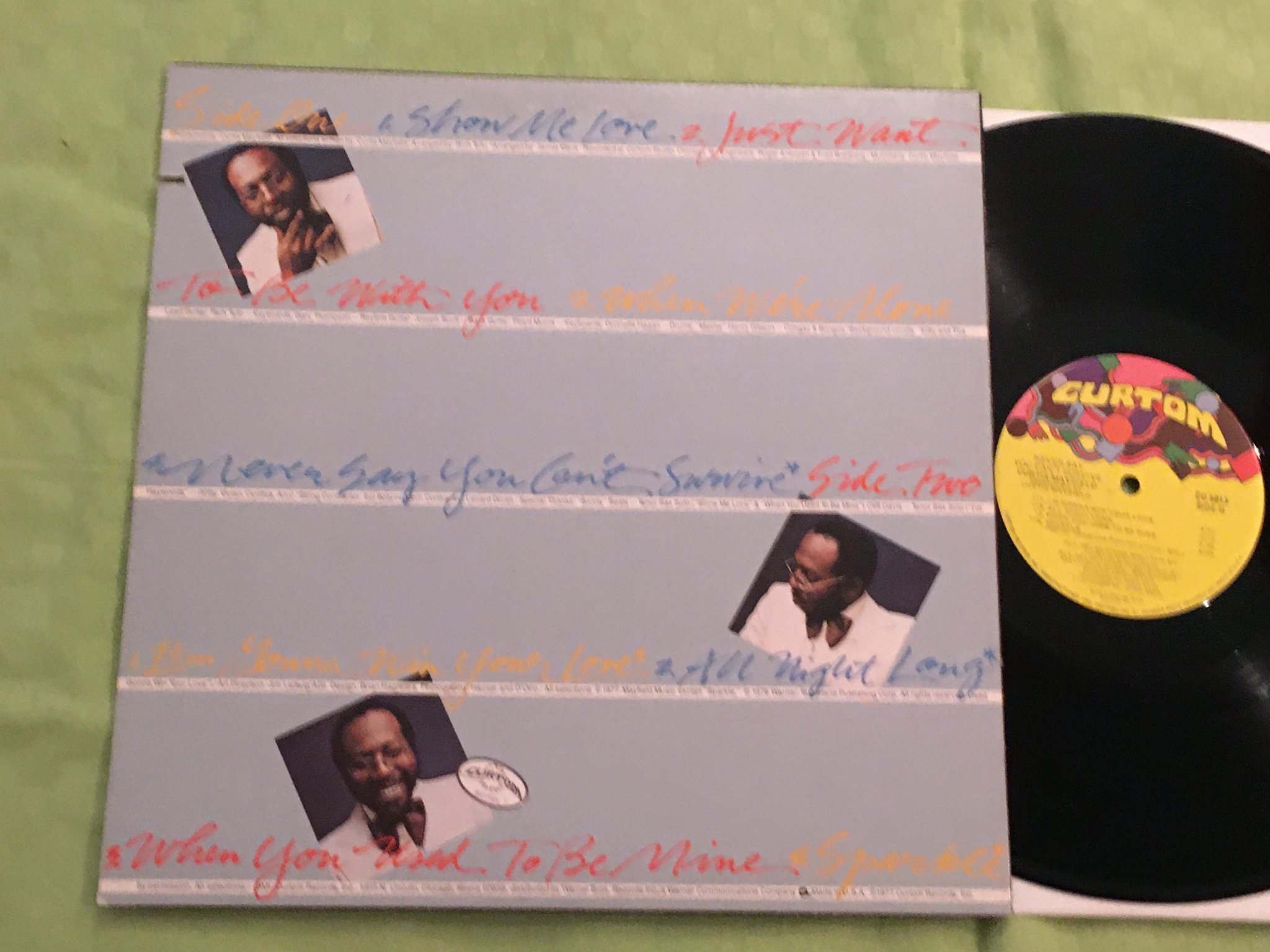 Omslagsbild för skivan CURTIS MAYFIELD never say you can'r survive LP -77 US CURTOM CU 5013