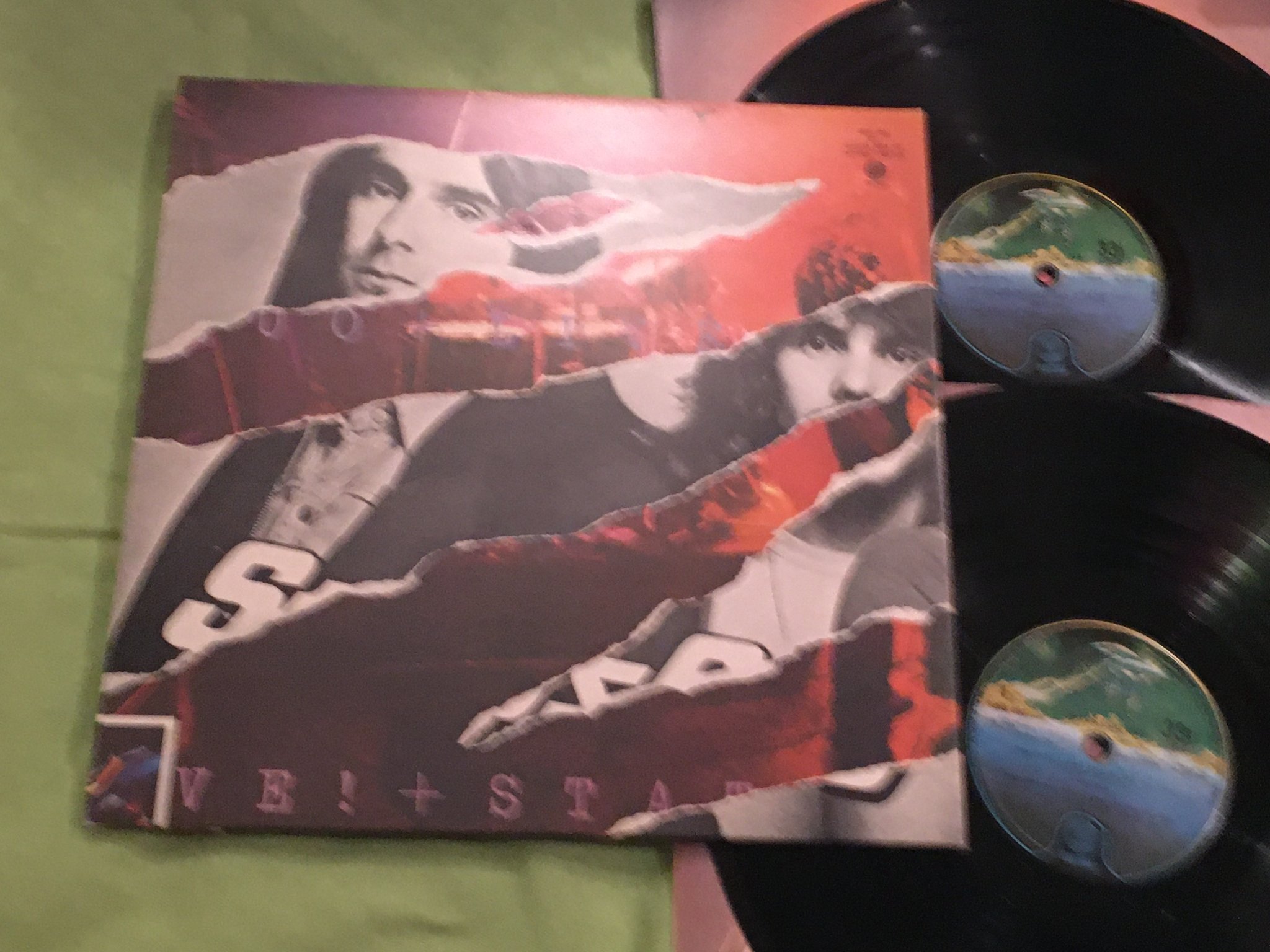 Omslagsbild för skivan STATUS QUO life LP -77 UK VERTIGO 9286 686