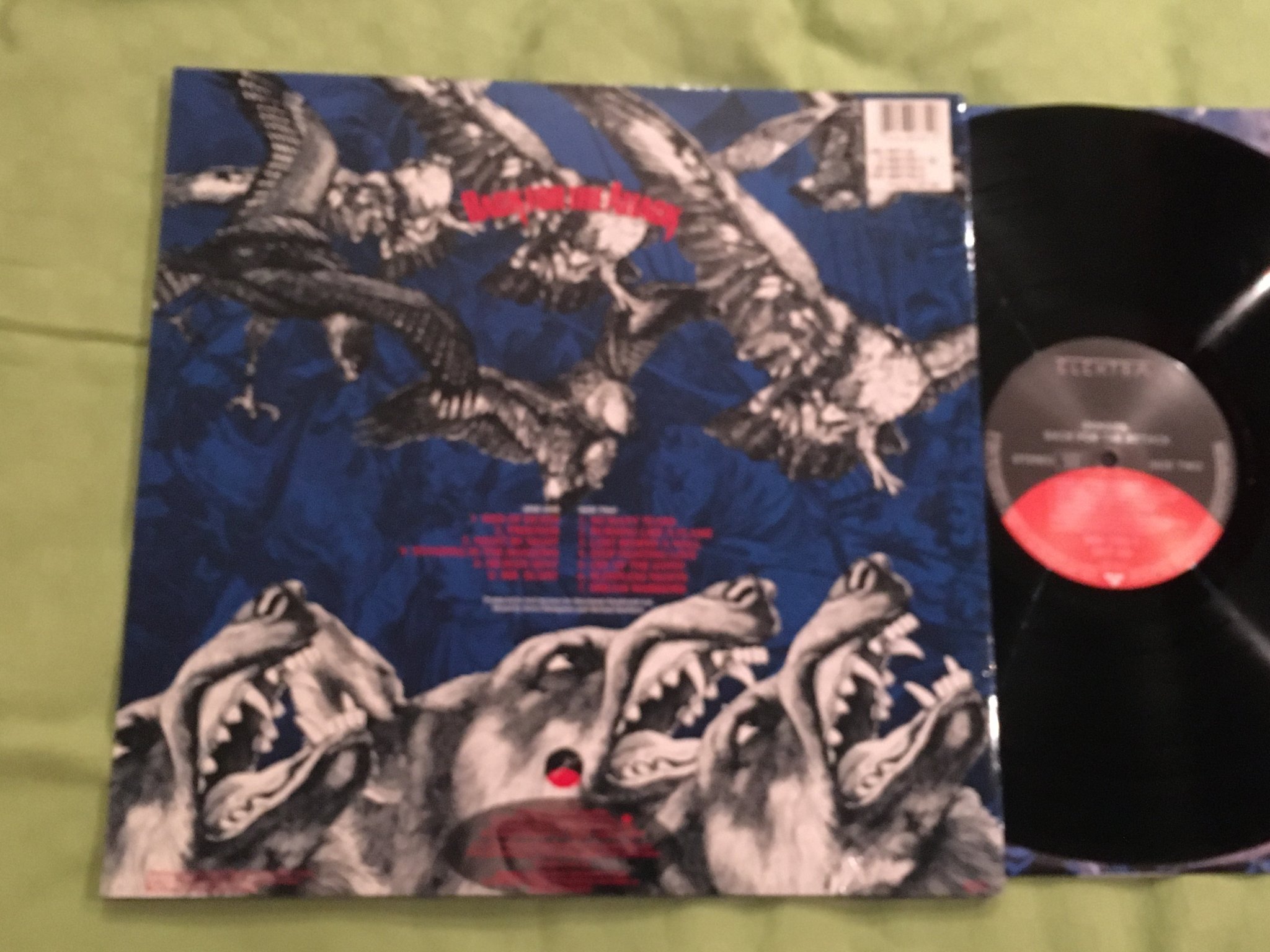 Omslagsbild för skivan DOKKEN back for the attack LP -87 ELEKTRA 960735-1