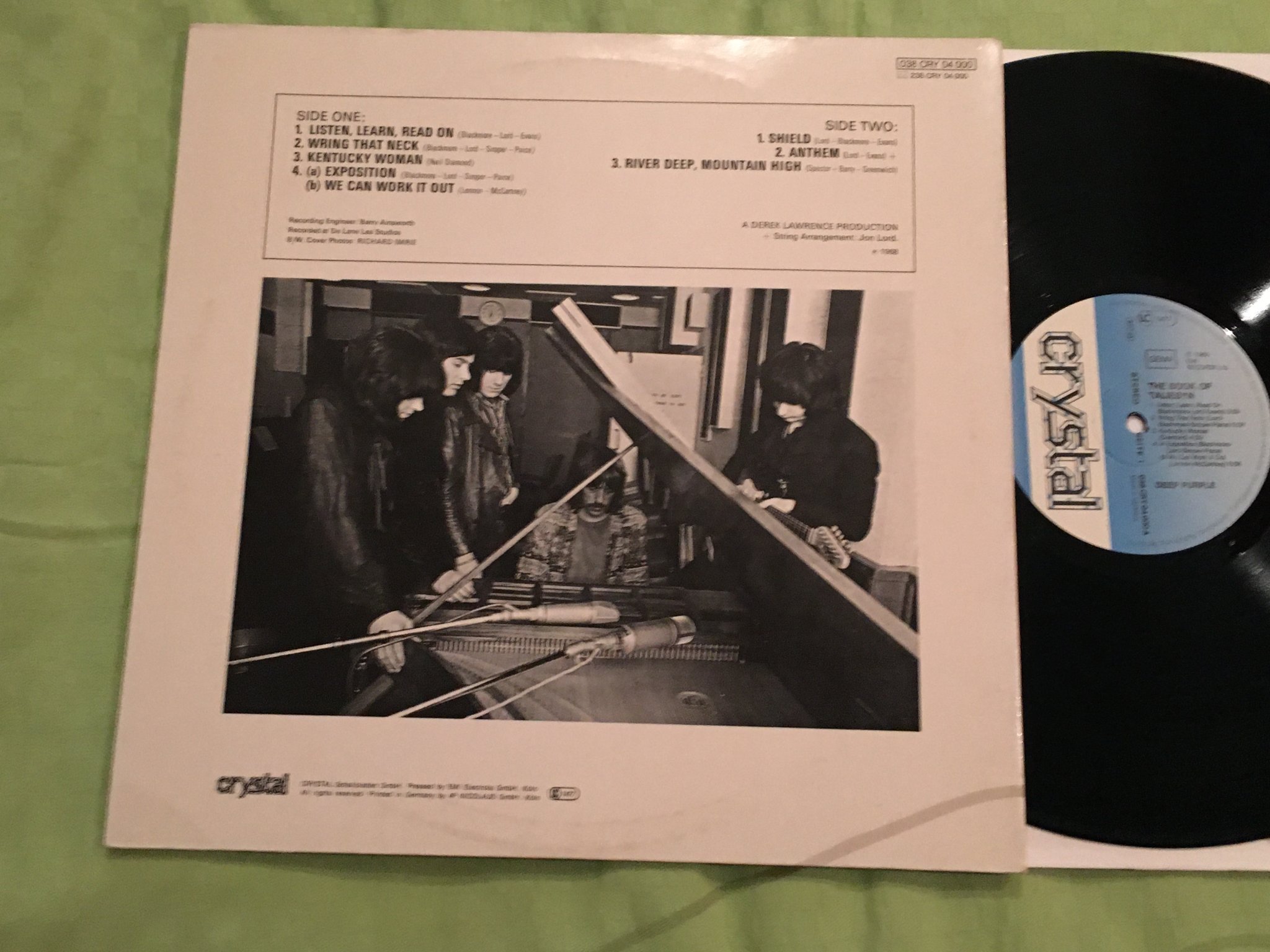 Omslagsbild för skivan DEEP PURPLE the book of taliesyn LP Ger CRYSTAL 038 CRY 04000