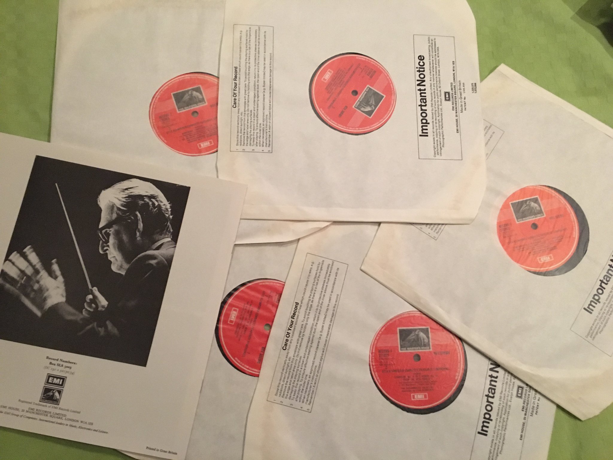 Omslagsbild för skivan OTTO KLEMPERER conducts favourite symphonies 5xLP UK HMV BOX 500301/5