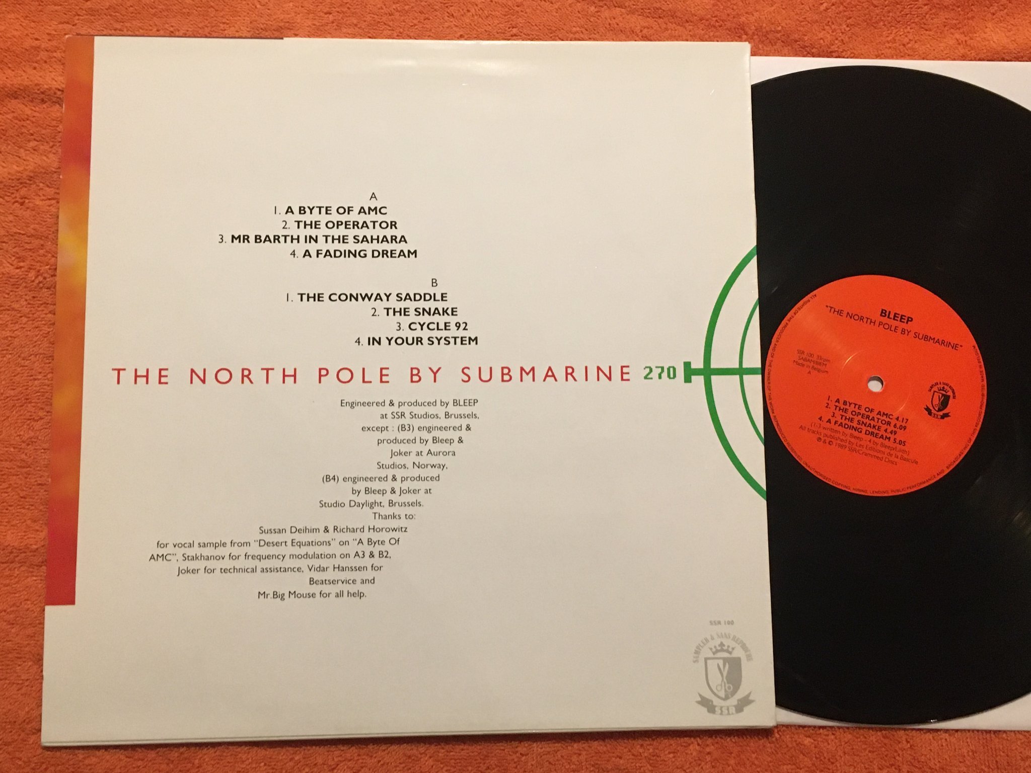 Omslagsbild för skivan BLEEP the north pole by submarine LP -89 Belgium SSR 100 ELECTRONIC