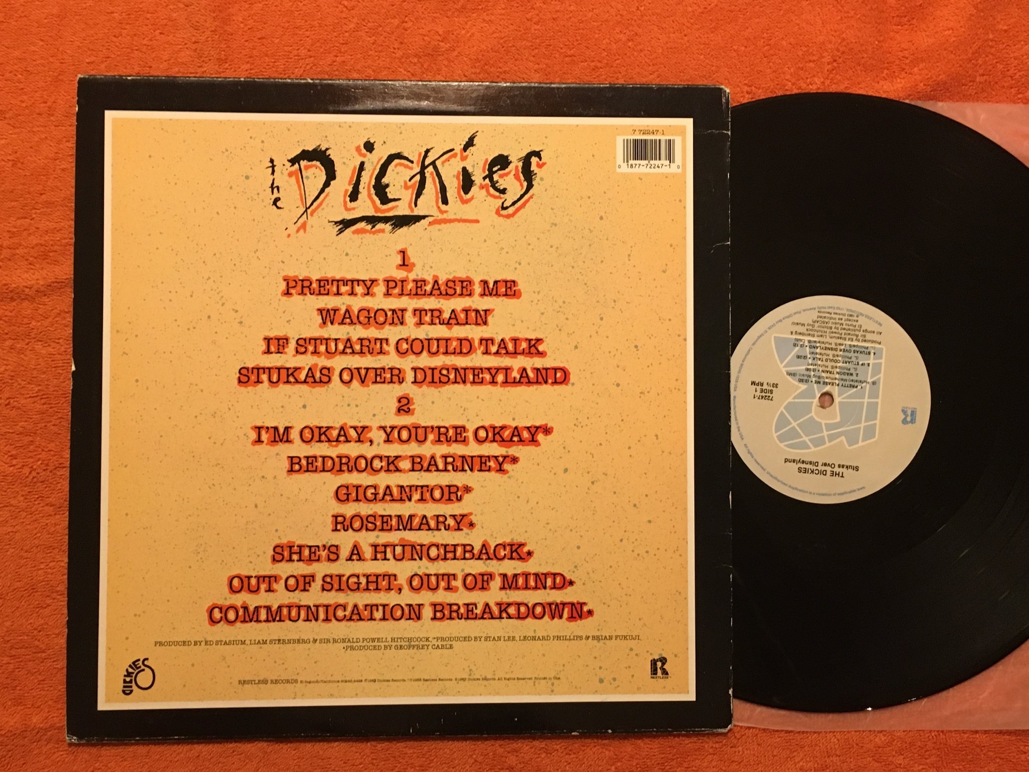 Omslagsbild för skivan THE DICKIES stukas over Disneyland LP -88 US RESTLESS 72247-1
