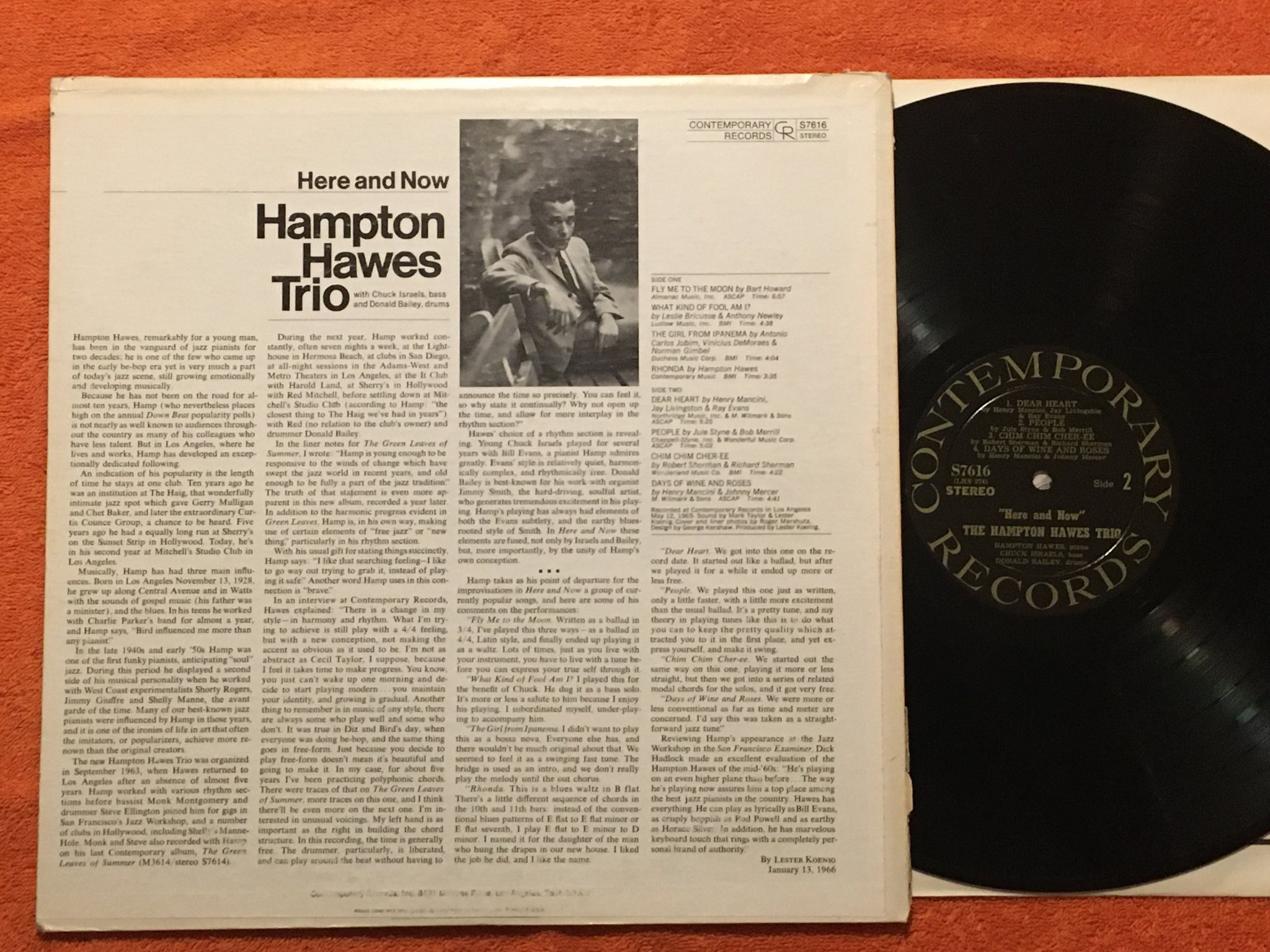 Omslagsbild för skivan THE HAMPTON HAWES TRIO here and now LP -66 US CONTEMPORARY S7616 deepgroove