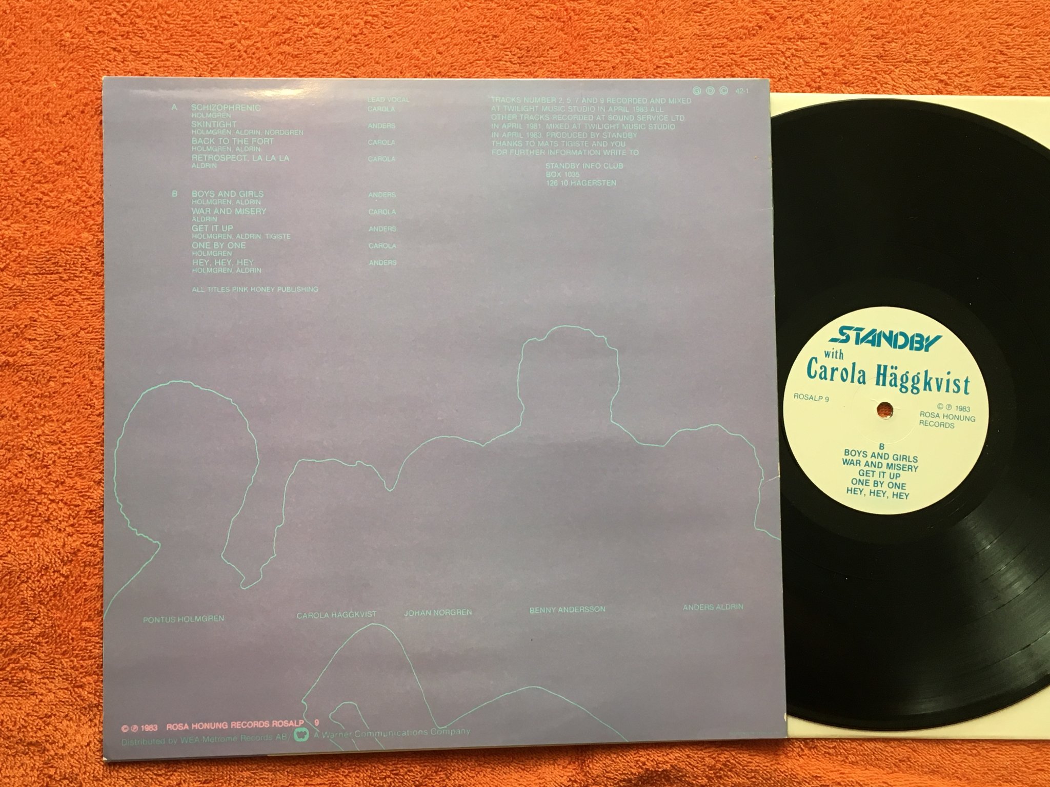 Omslagsbild för skivan STANDBY with CAROLA HÄGGKVIST LP -83 ROSA HONUNG ROSALP 9 