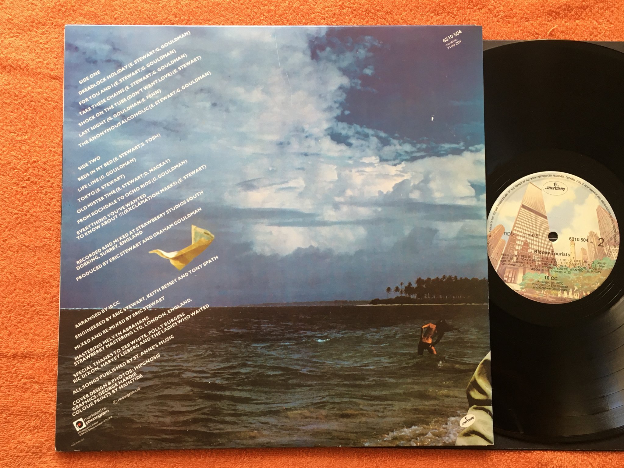 Omslagsbild för skivan 10 CC bloody tourists LP -78 MERCURY 6310504