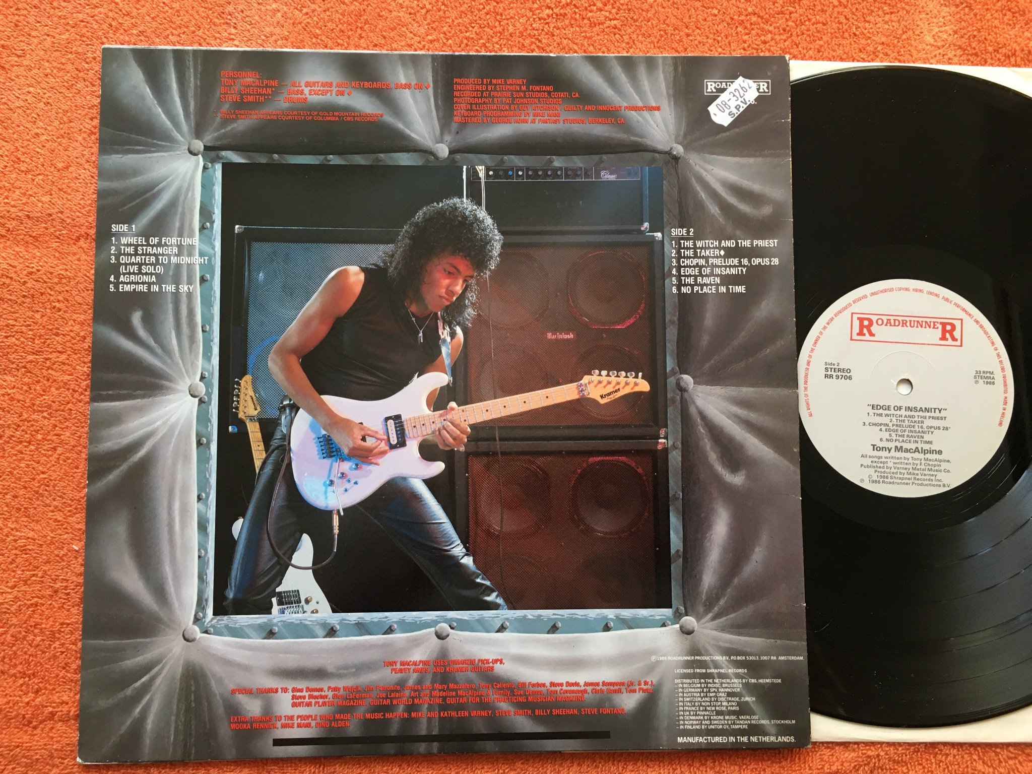 Omslagsbild för skivan TONY MACALPINE edge of insanity LP -86 ROADRUNNER RR 9706