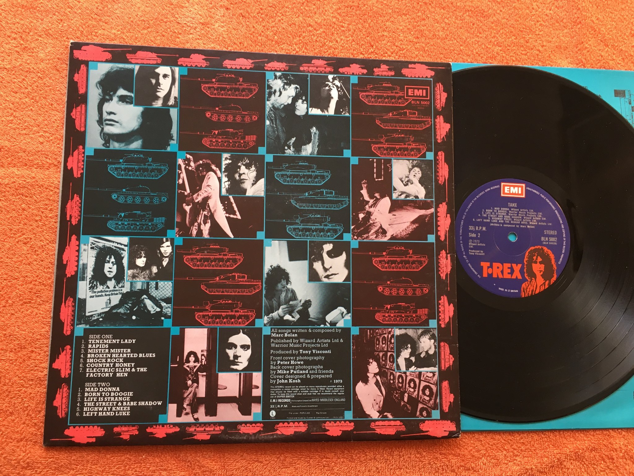 Omslagsbild för skivan T REX tanx LP -73 UK EMI BLN 5002
