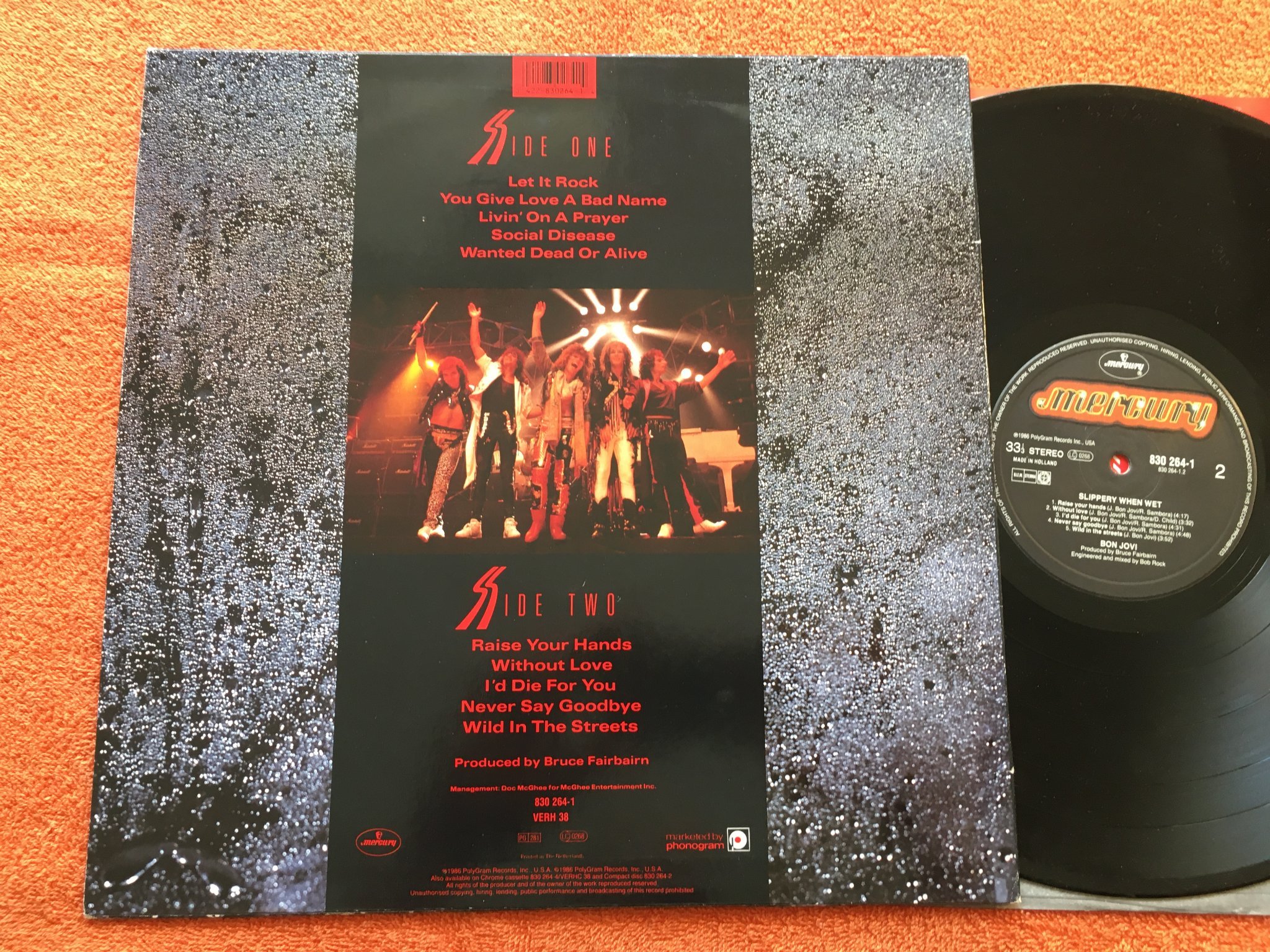 Omslagsbild för skivan BON JOVI slippery wet LP -86 Hol MERCURY 830264-1