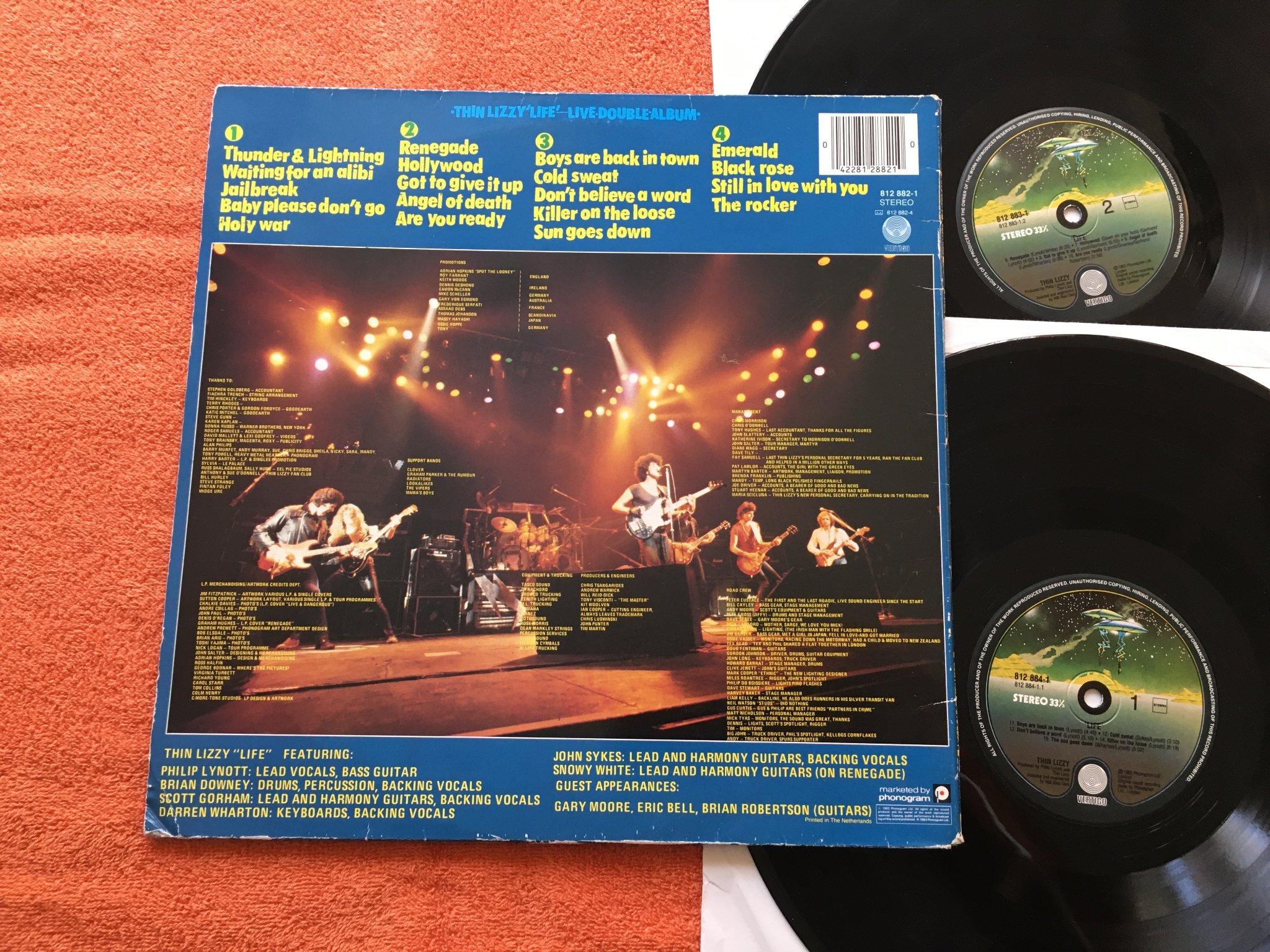 Omslagsbild för skivan THIN LIZZY life 2xLP -83 Hol VERTIGO 812 884-1